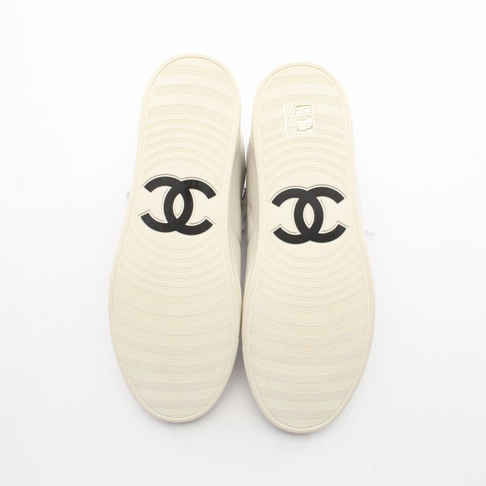 Chanel Sneakers CC Logo Sadeji Leather — view 4
