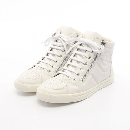 Chanel Sneakers CC Logo Sadeji Leather