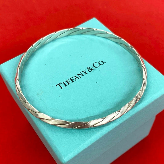 Tiffany & Co Knife Edge Twist Bangle 925 Sterling Silver Bracelet