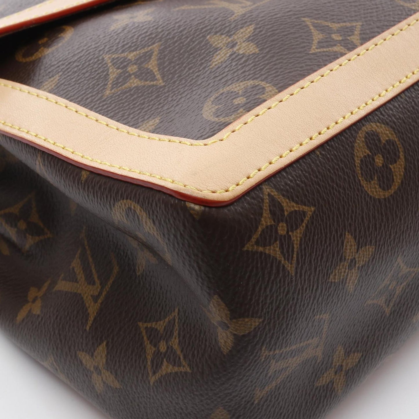 Louis Vuitton Shoulder Bag Soto GM Canvas — view 5