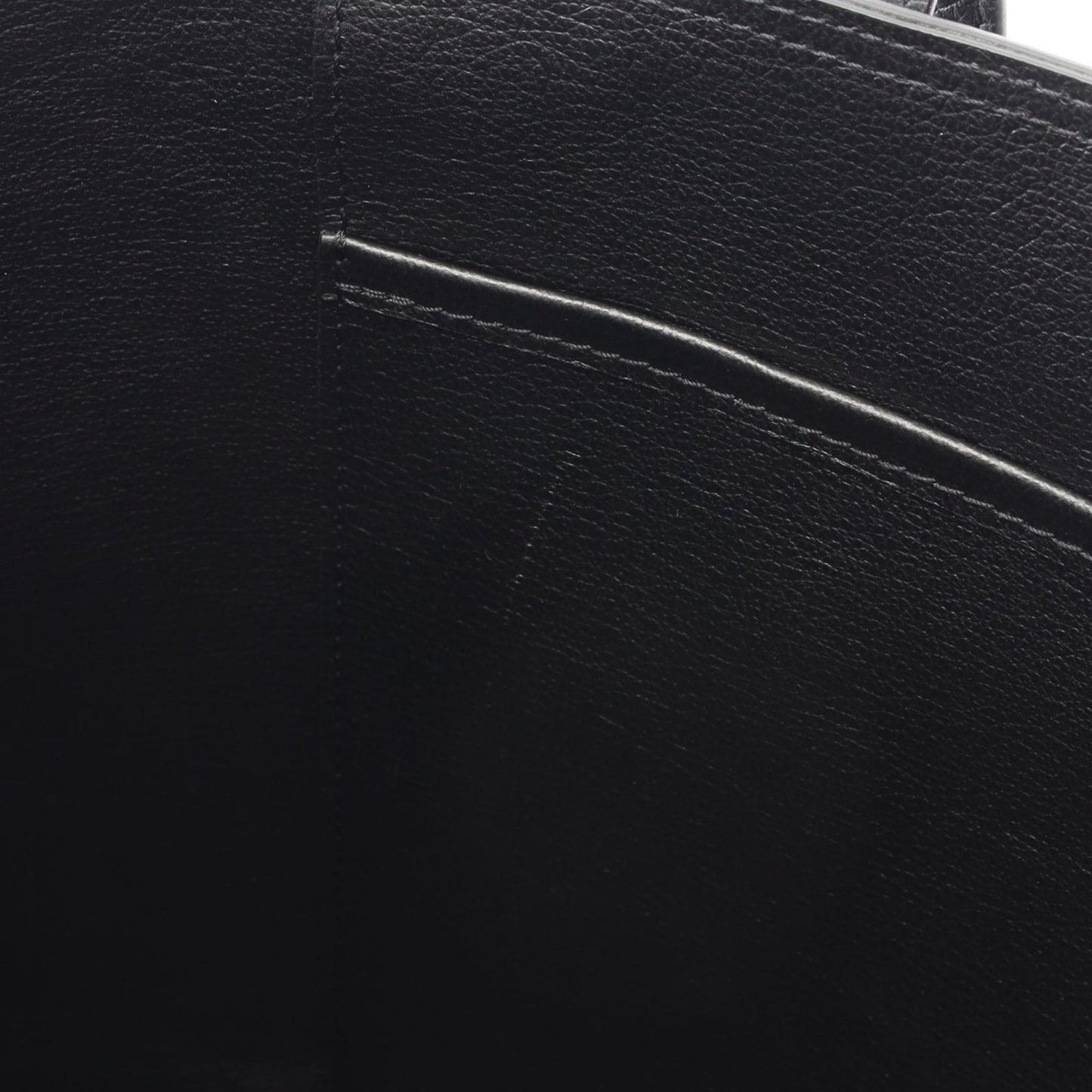 Louis Vuitton Tote NV Noir Leather Voyage NV — view 6