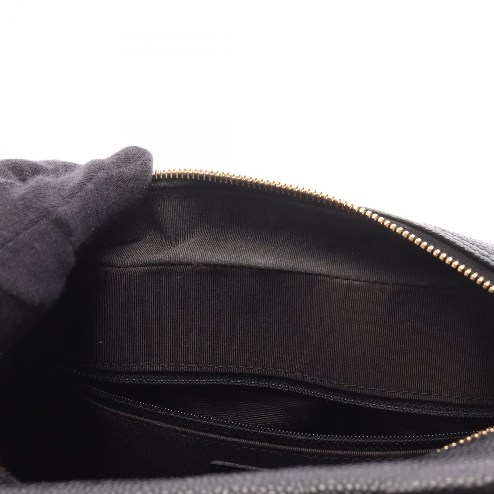 Chanel Handbag Quilted Black Leather CC Logo — view 6