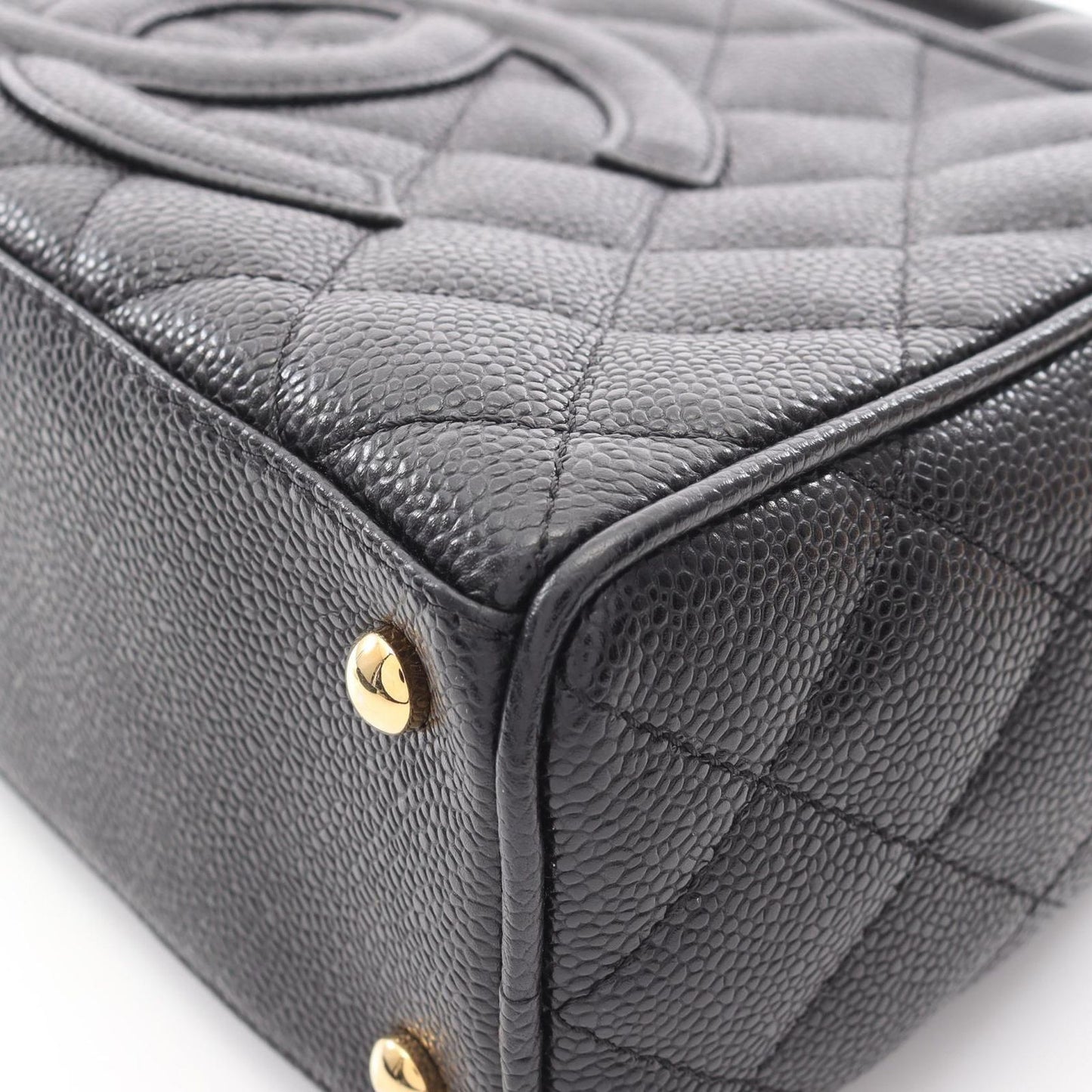 Chanel Handbag Quilted Black Leather CC Logo — view 9