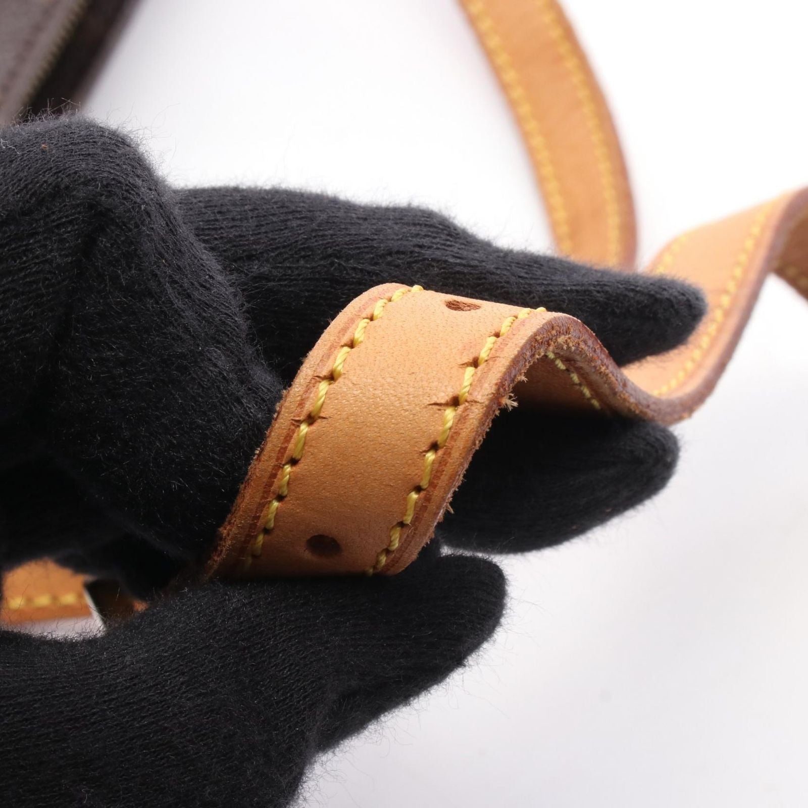 Louis Vuitton Shoulder Bag Tobta Canvas Leather — view 8
