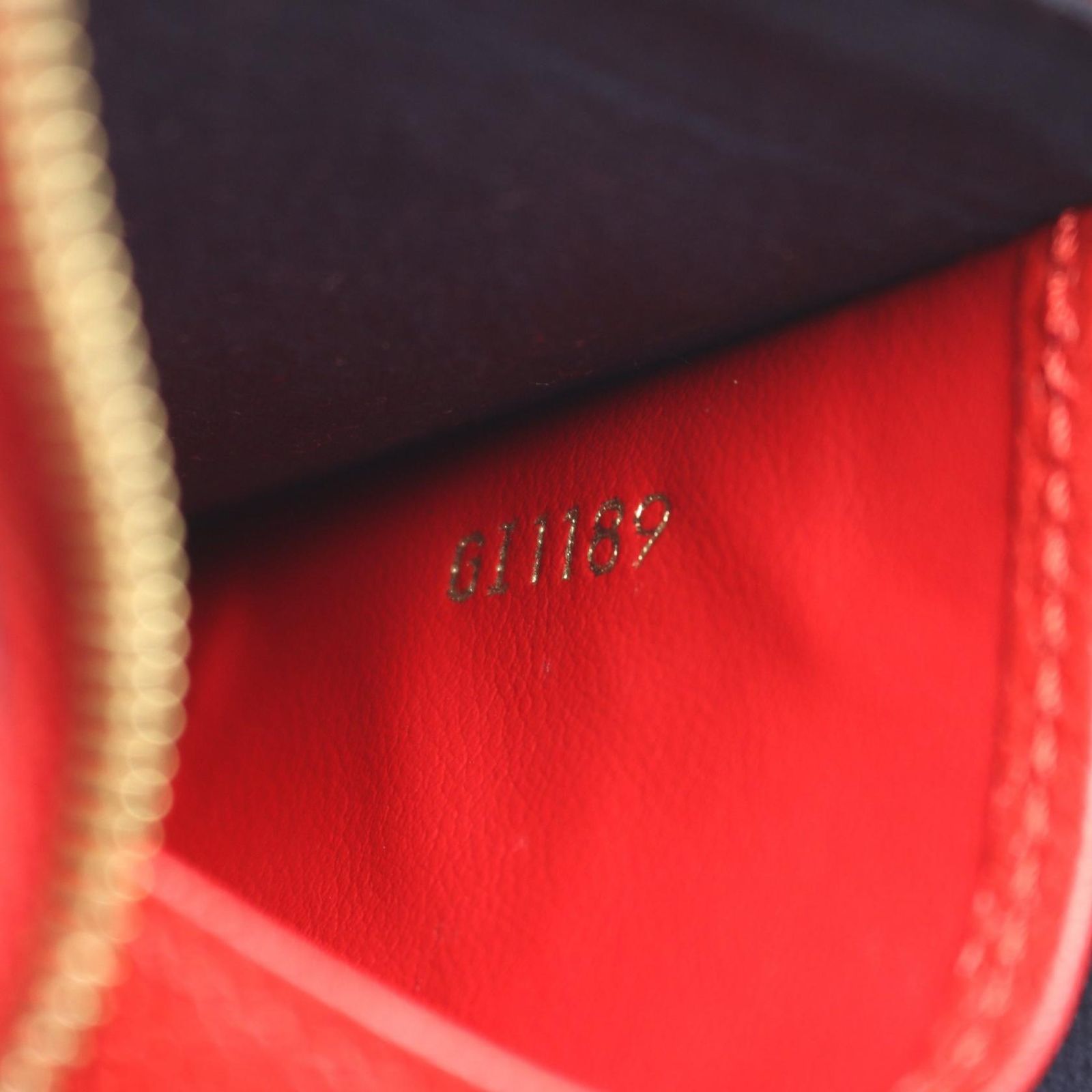 Louis Vuitton Shoulder Bag Pochette bule Mali Nule Leather buleji — view 5