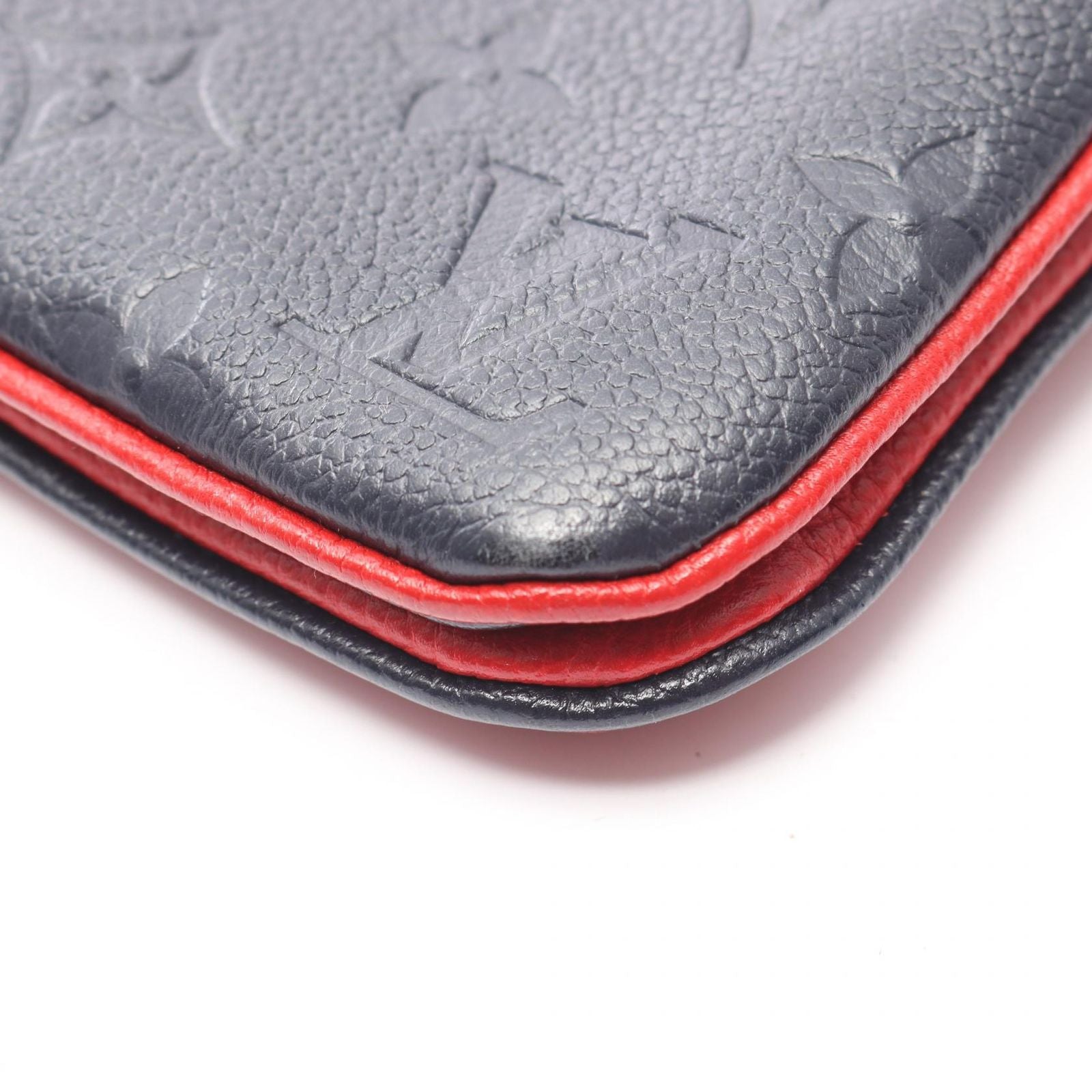 Louis Vuitton Shoulder Bag Pochette bule Mali Nule Leather buleji — view 6
