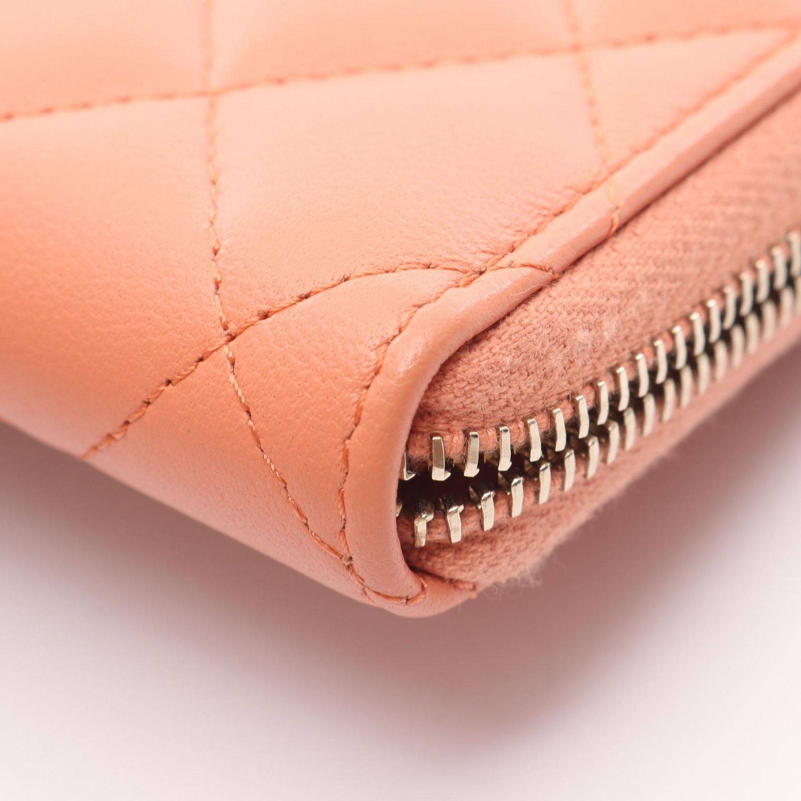 Chanel Coin Case Quilted Laleorange Lambskin — view 8