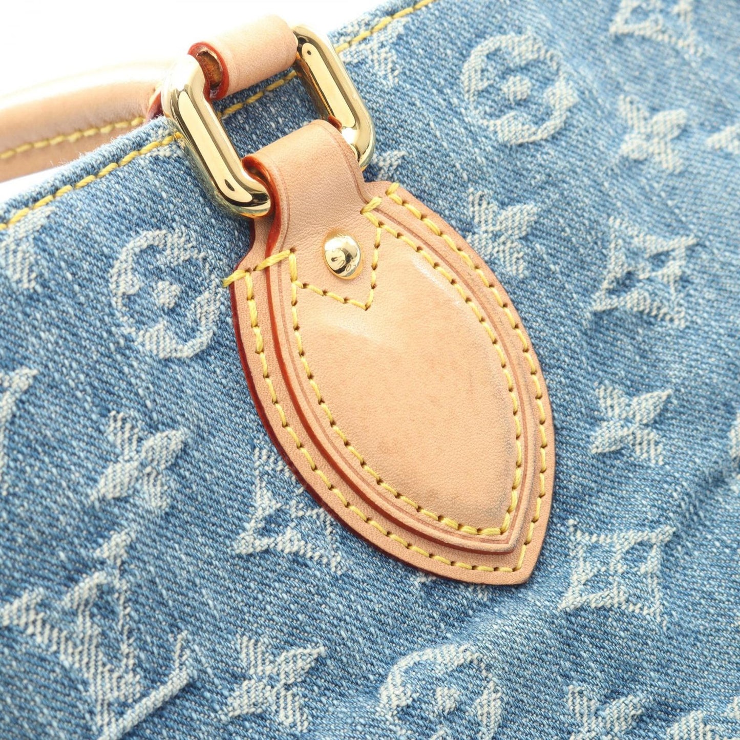 Louis Vuitton Tote On The Go MM LV Monogram Denim Leather LV — view 9