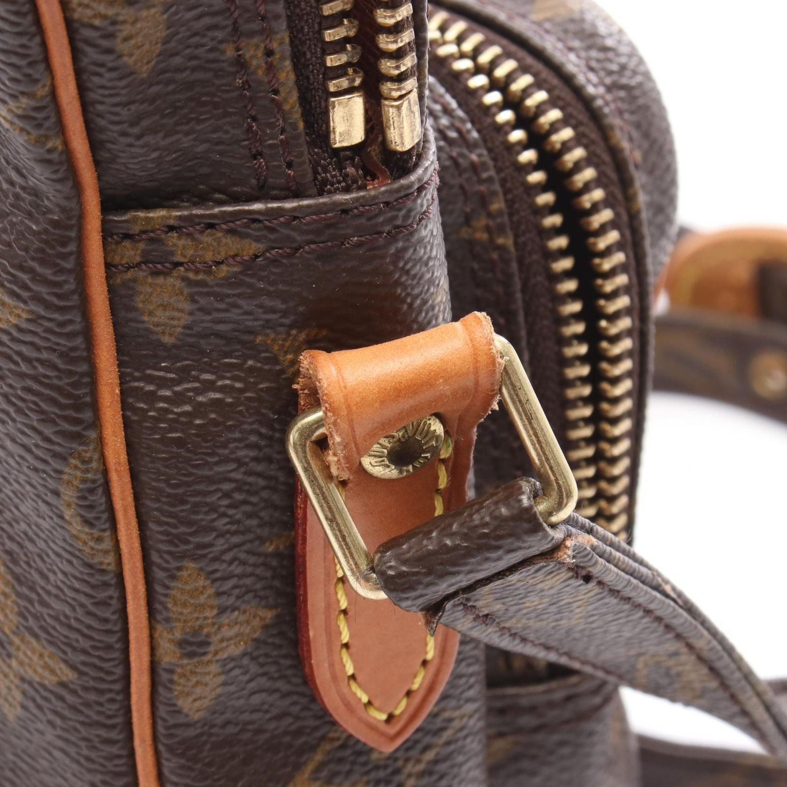 Louis Vuitton Shoulder Bag Amazon Canvas Leather — view 7