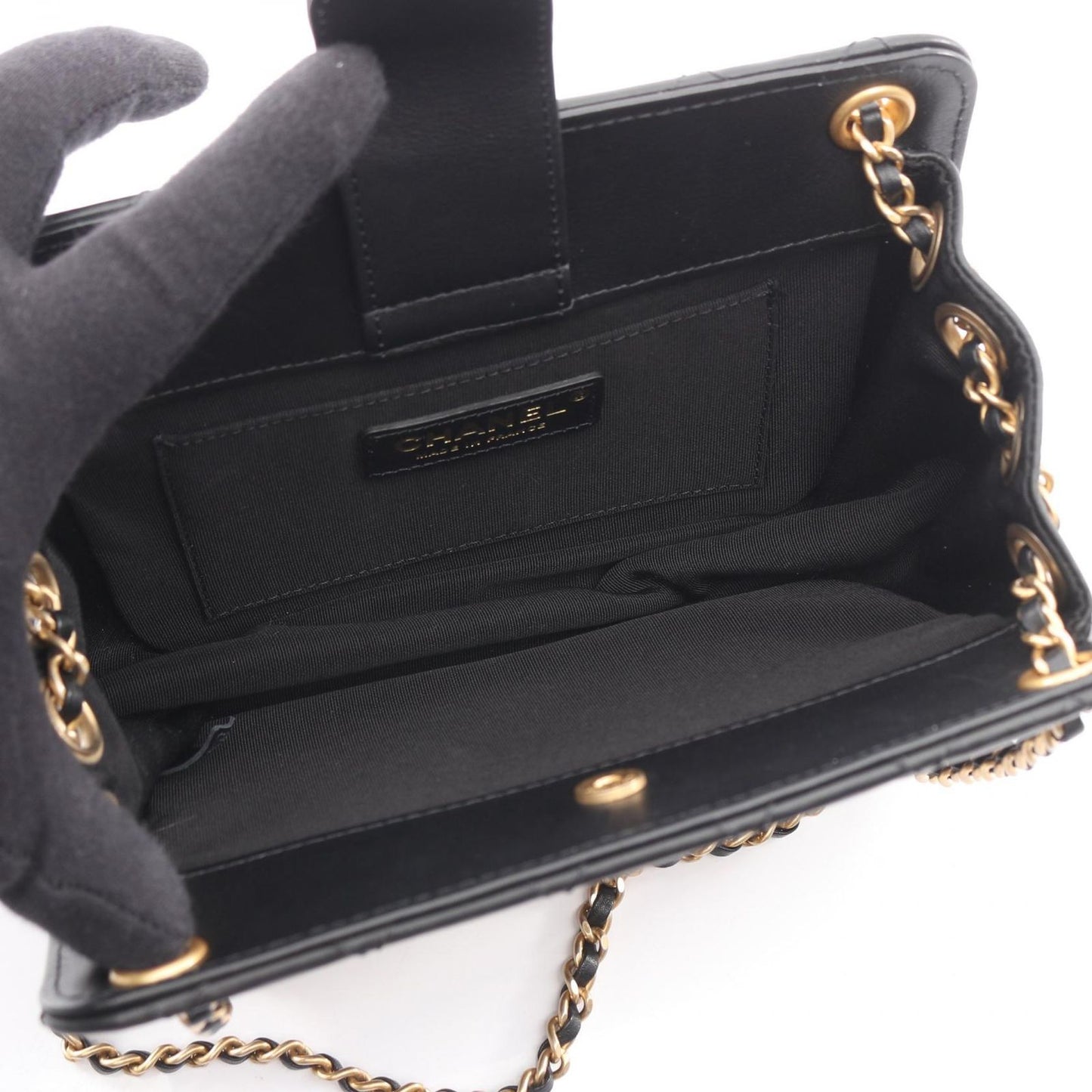 Chanel Shoulder Bag Quilted CC Logo Black Lambskin Smo Acco Dion Che Nsholda — view 3