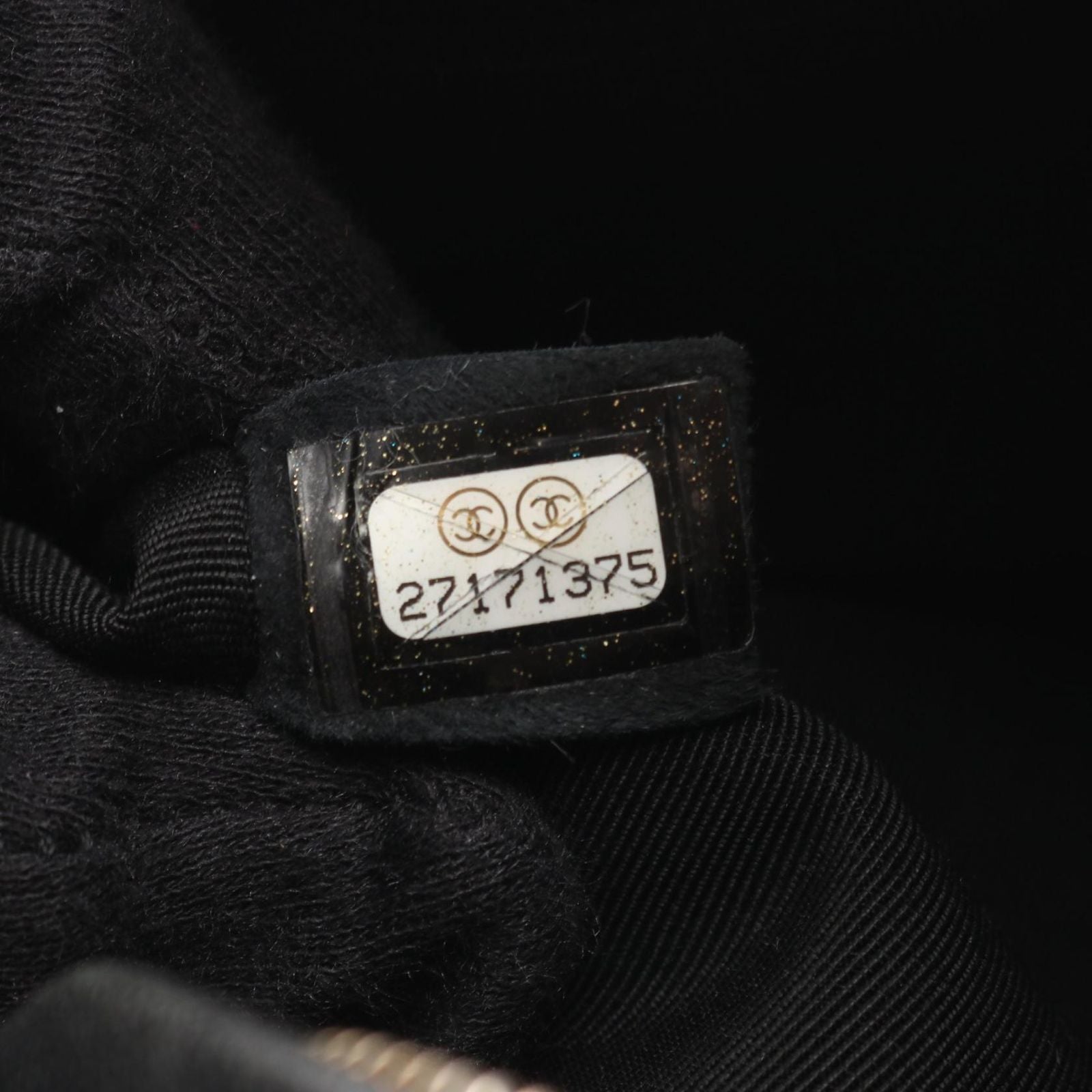 Chanel Shoulder Bag Diana Flap Quilted Black Lambskin Fringe Mini Che on — view 5