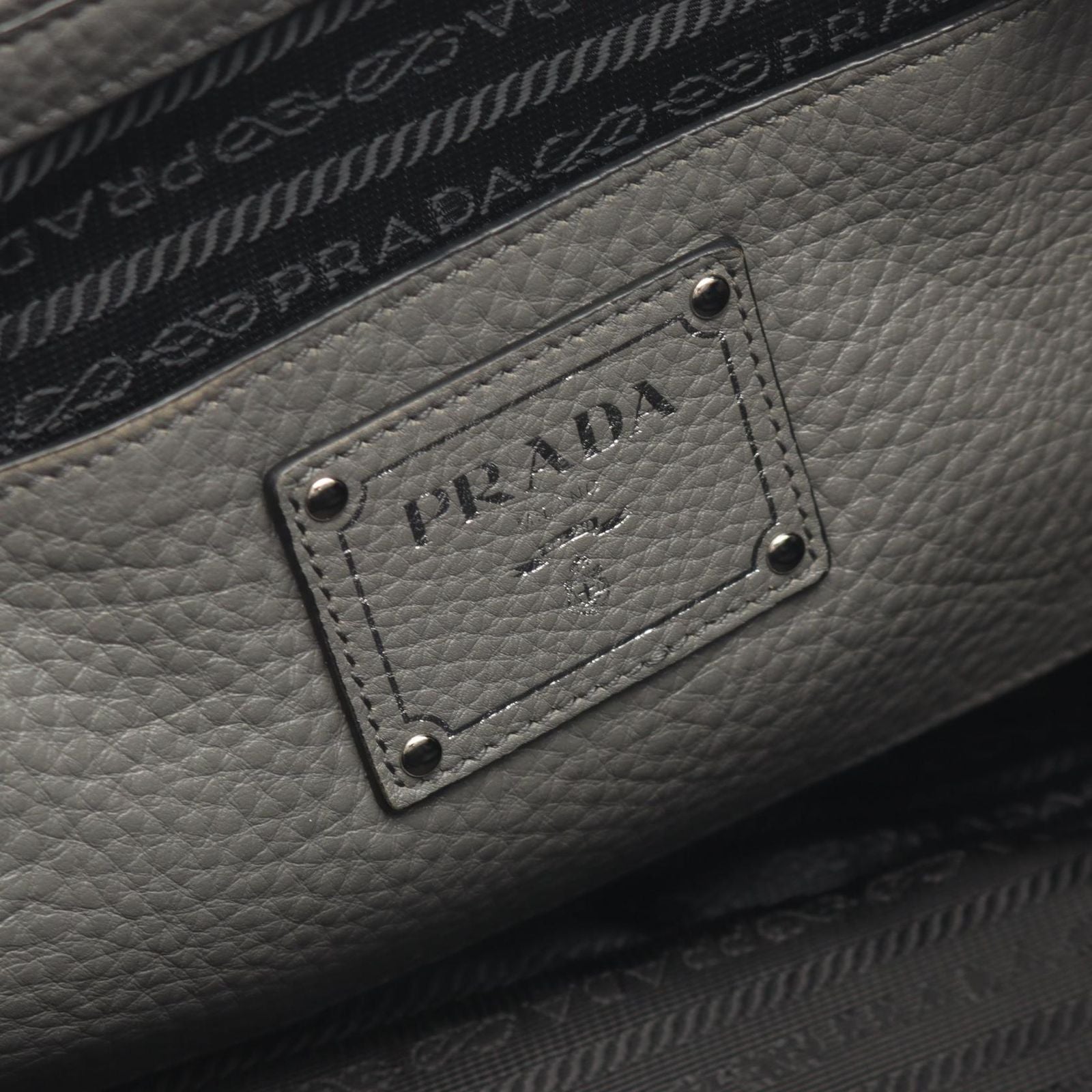 Prada Tote Vitello Daino Gray Leather Suce — view 4