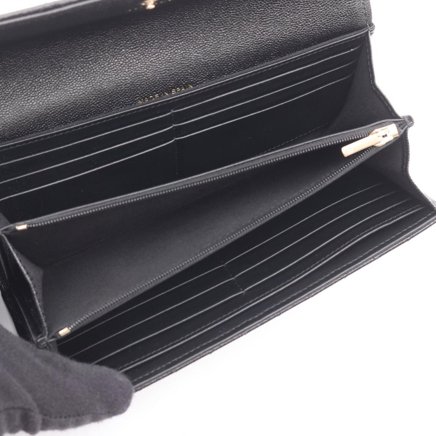 Chanel Bifold Wallet Quilted Black Caviar Leather Zip — view 3