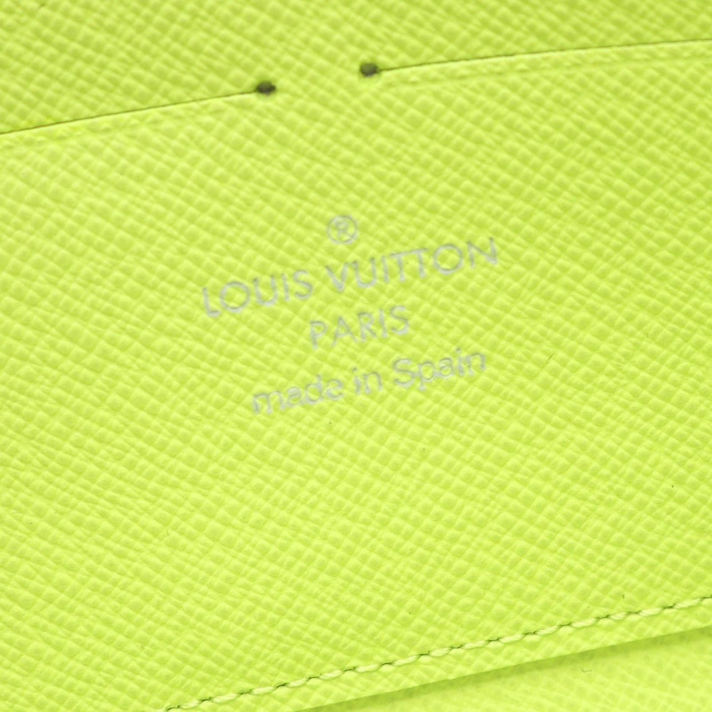 Louis Vuitton Round Wallet Zippy Noir Bistash Canvas — view 4