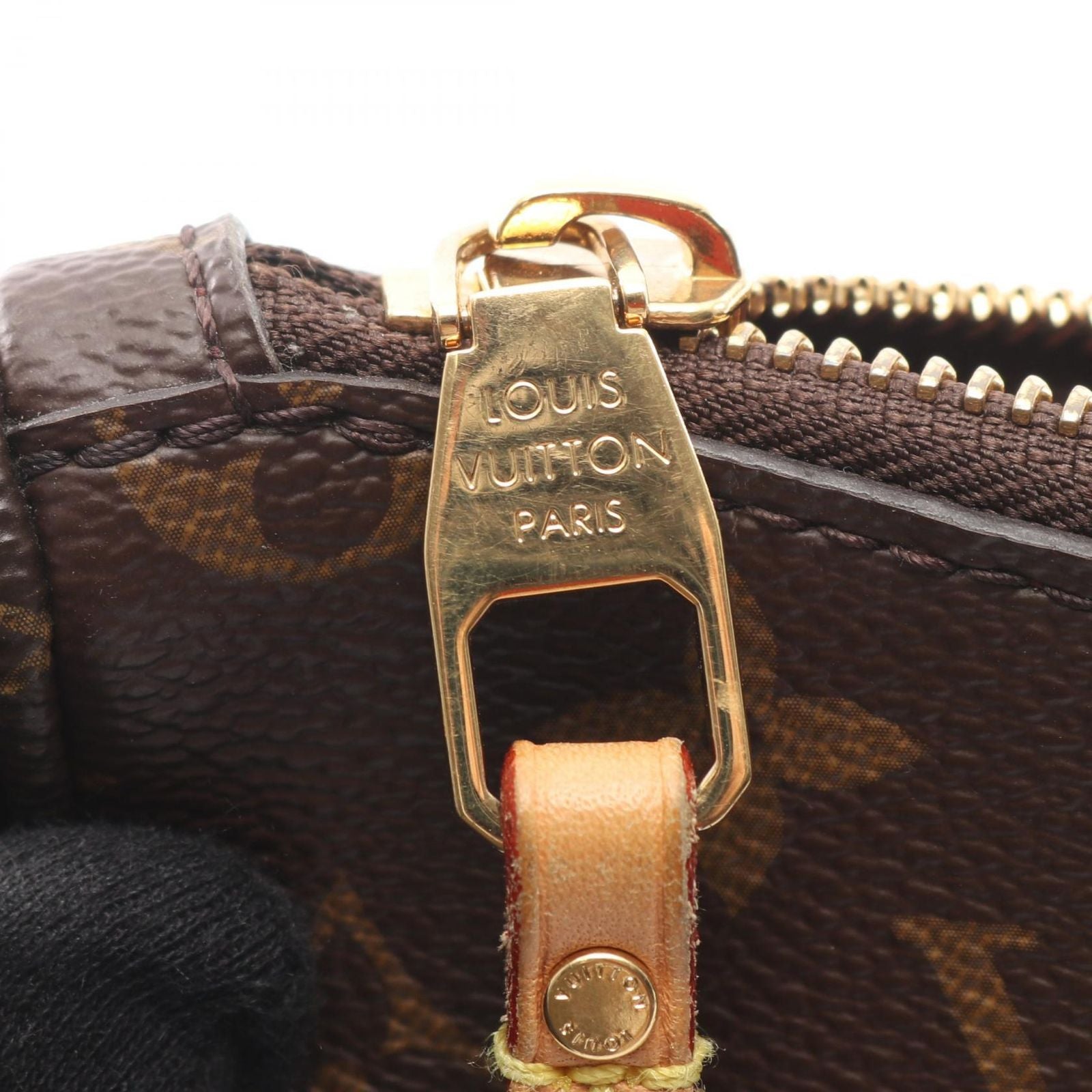 Louis Vuitton Shoulder Bag Mavillon Co Ting Canvas Leather — view 7