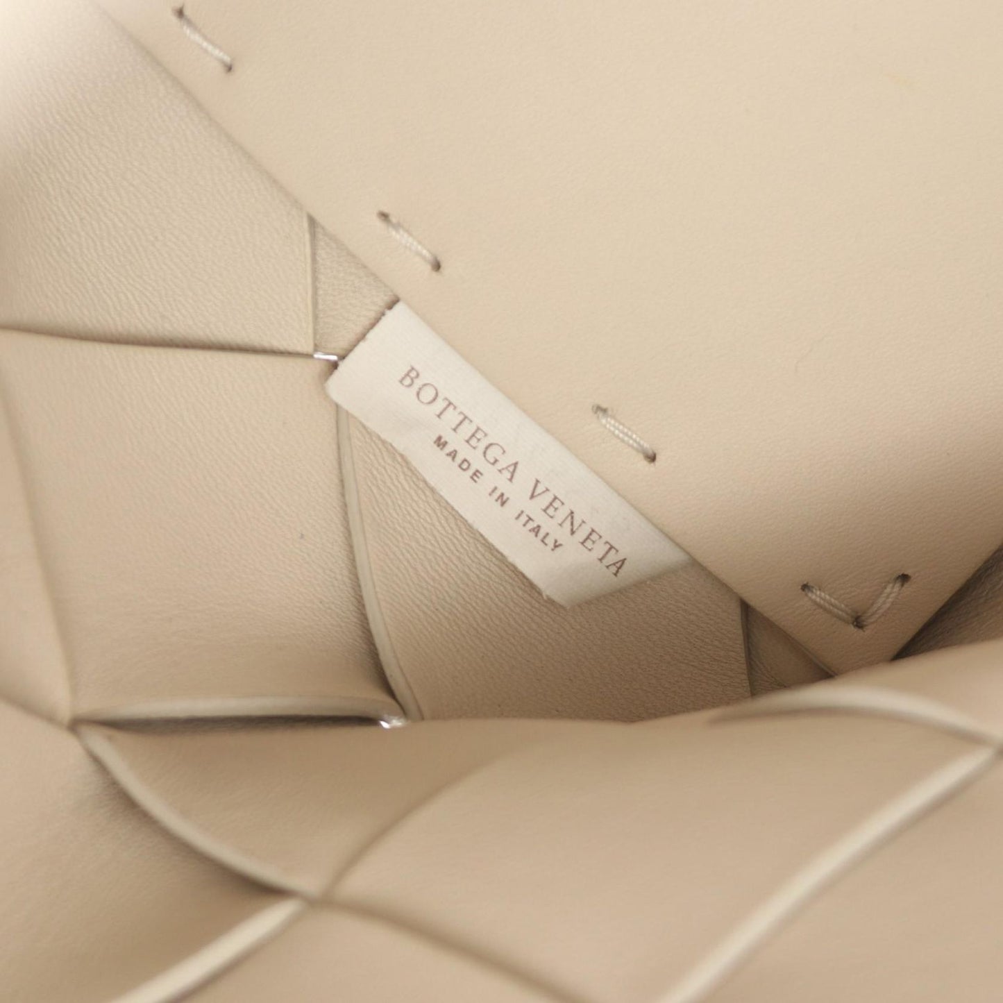 Bottega Veneta Tote Maxi Intrecha Tomist Leather 2-Way — view 4