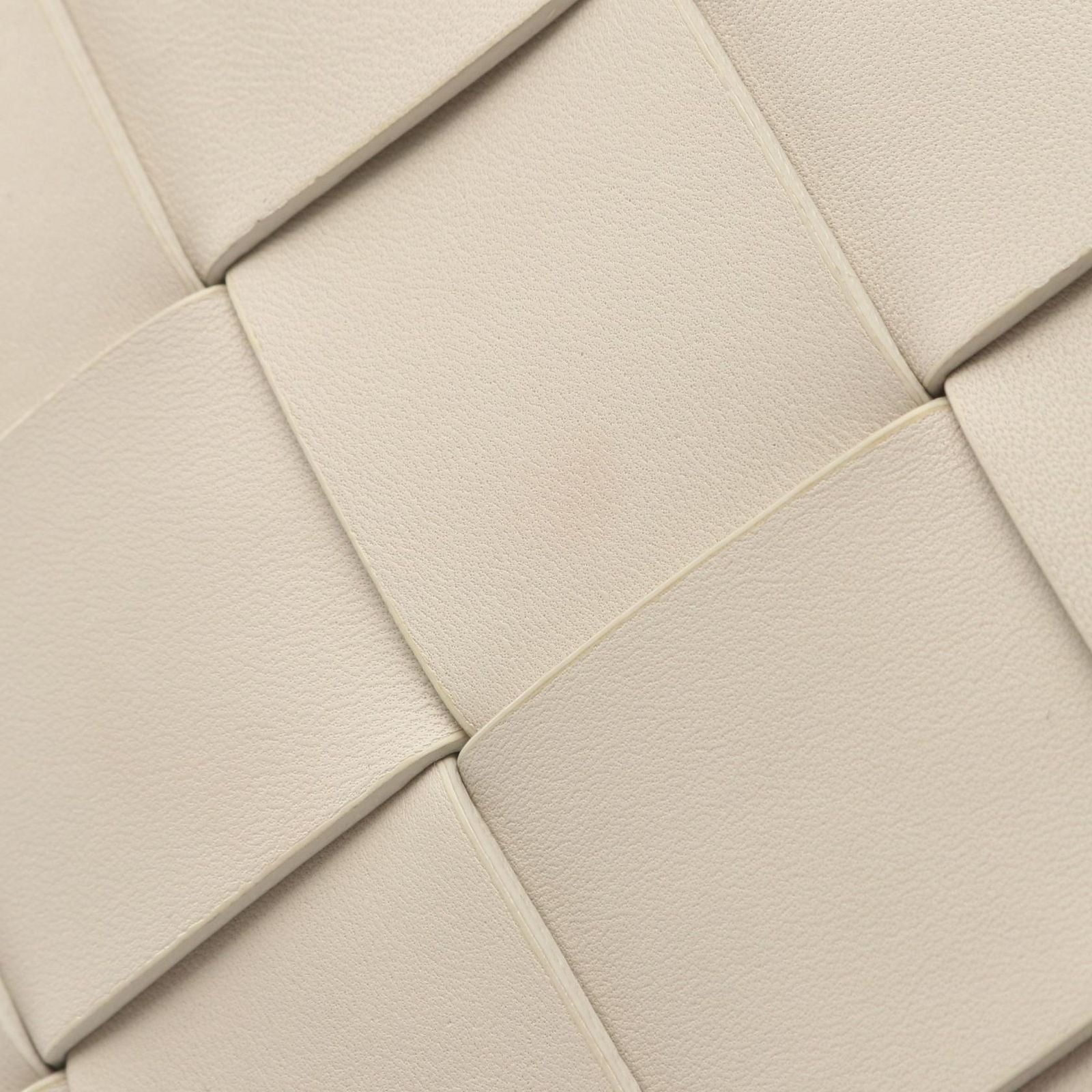 Bottega Veneta Tote Maxi Intrecha Tomist Leather 2-Way — view 7