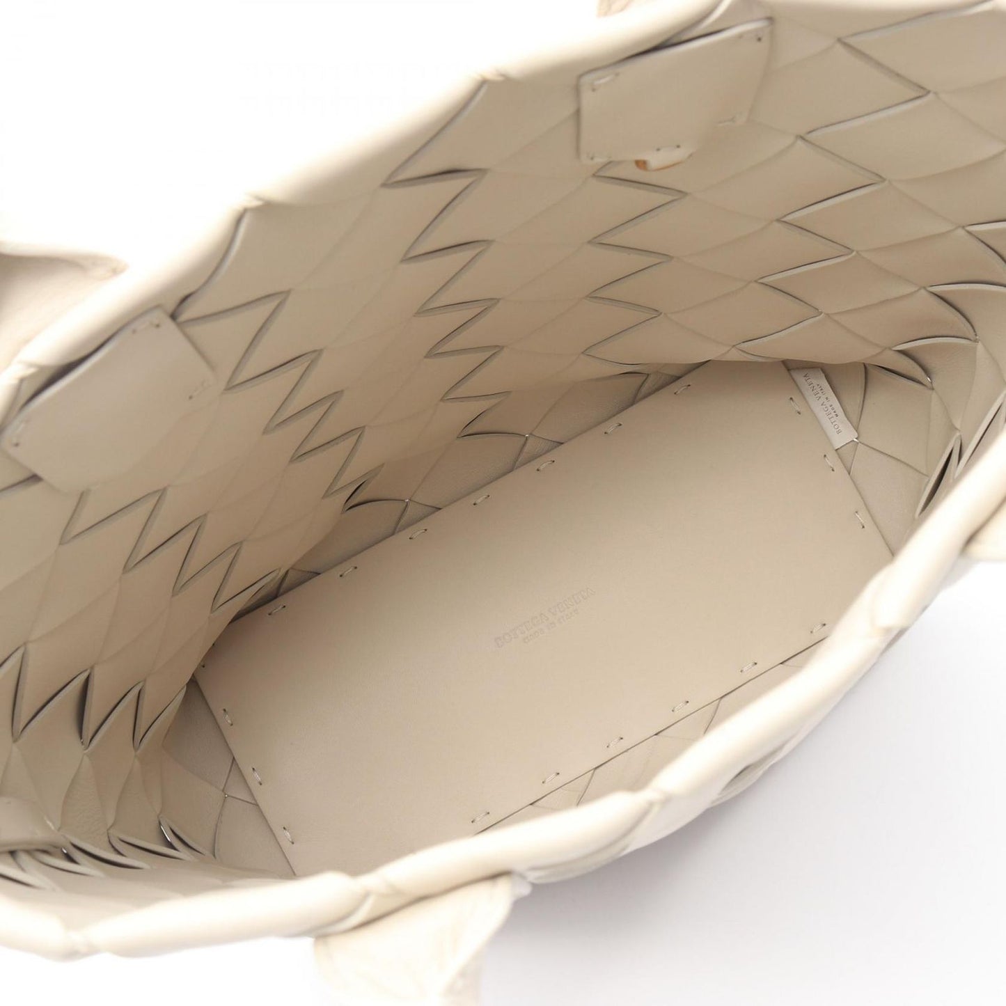 Bottega Veneta Tote Maxi Intrecha Tomist Leather 2-Way — view 3