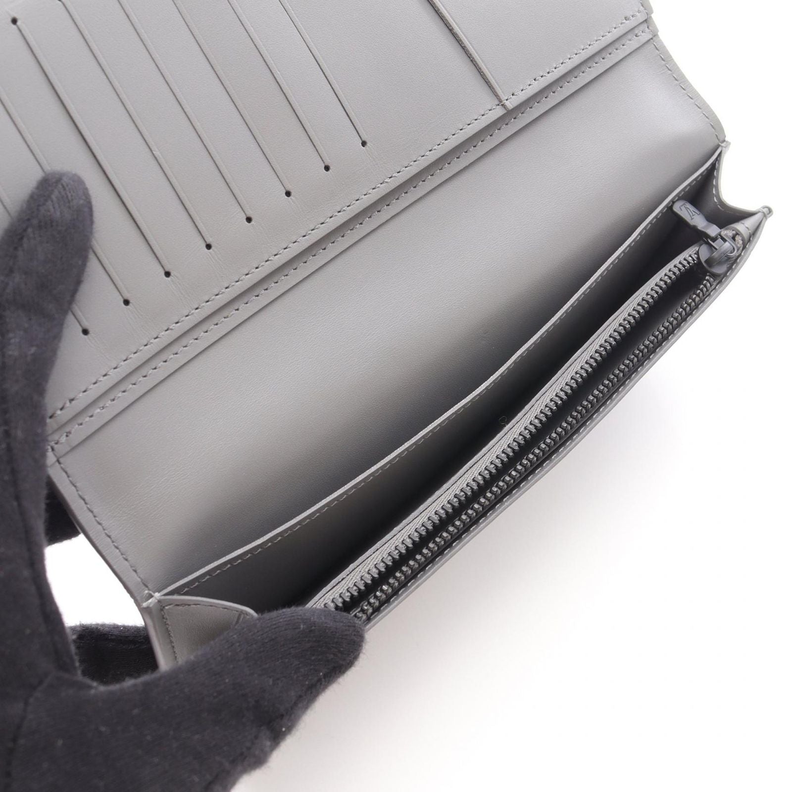 Louis Vuitton Bifold Wallet Portefeuille Brazza Gray Leather — view 4