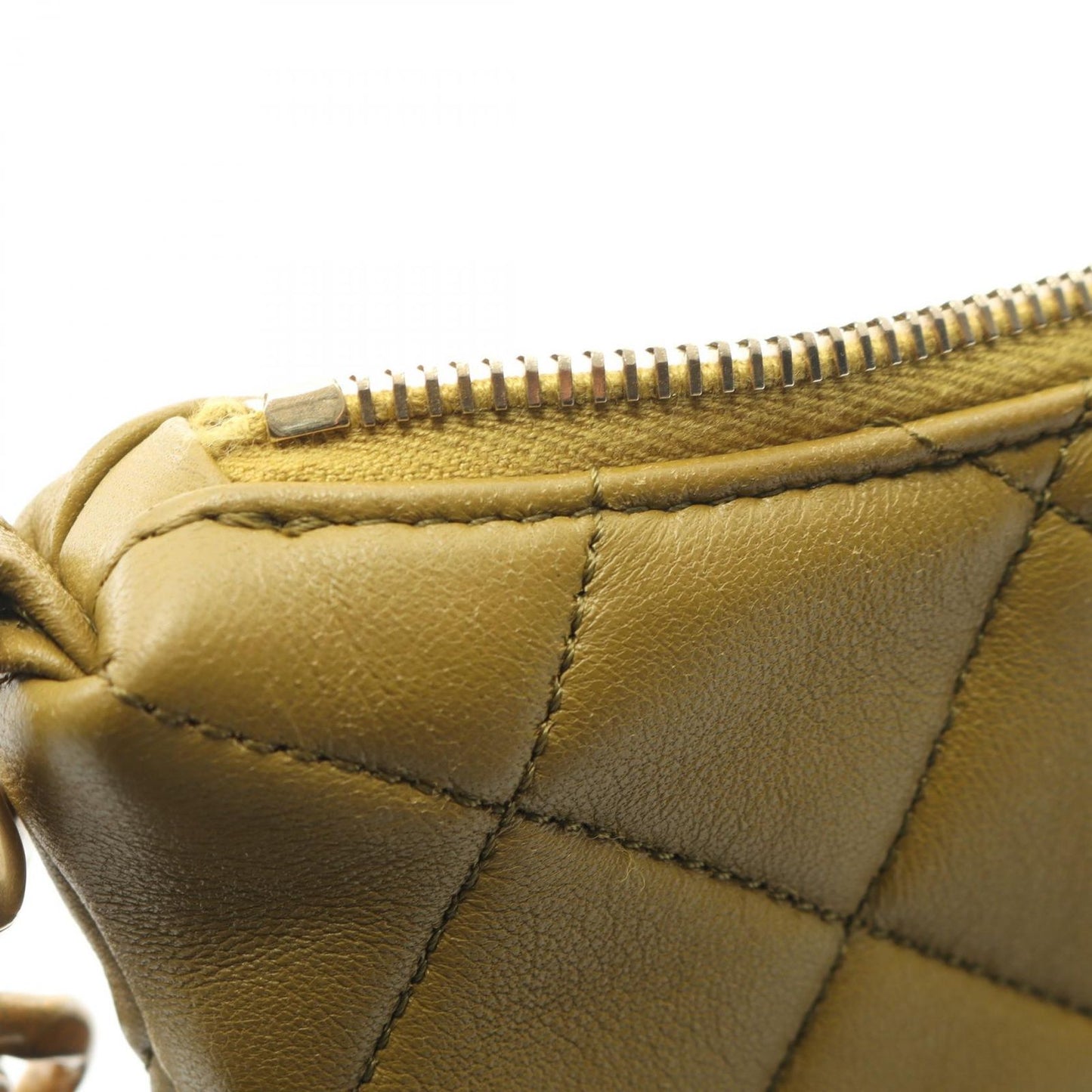 Chanel Shoulder Bag Rujo Oli Lambskin Quilted Bo — view 7