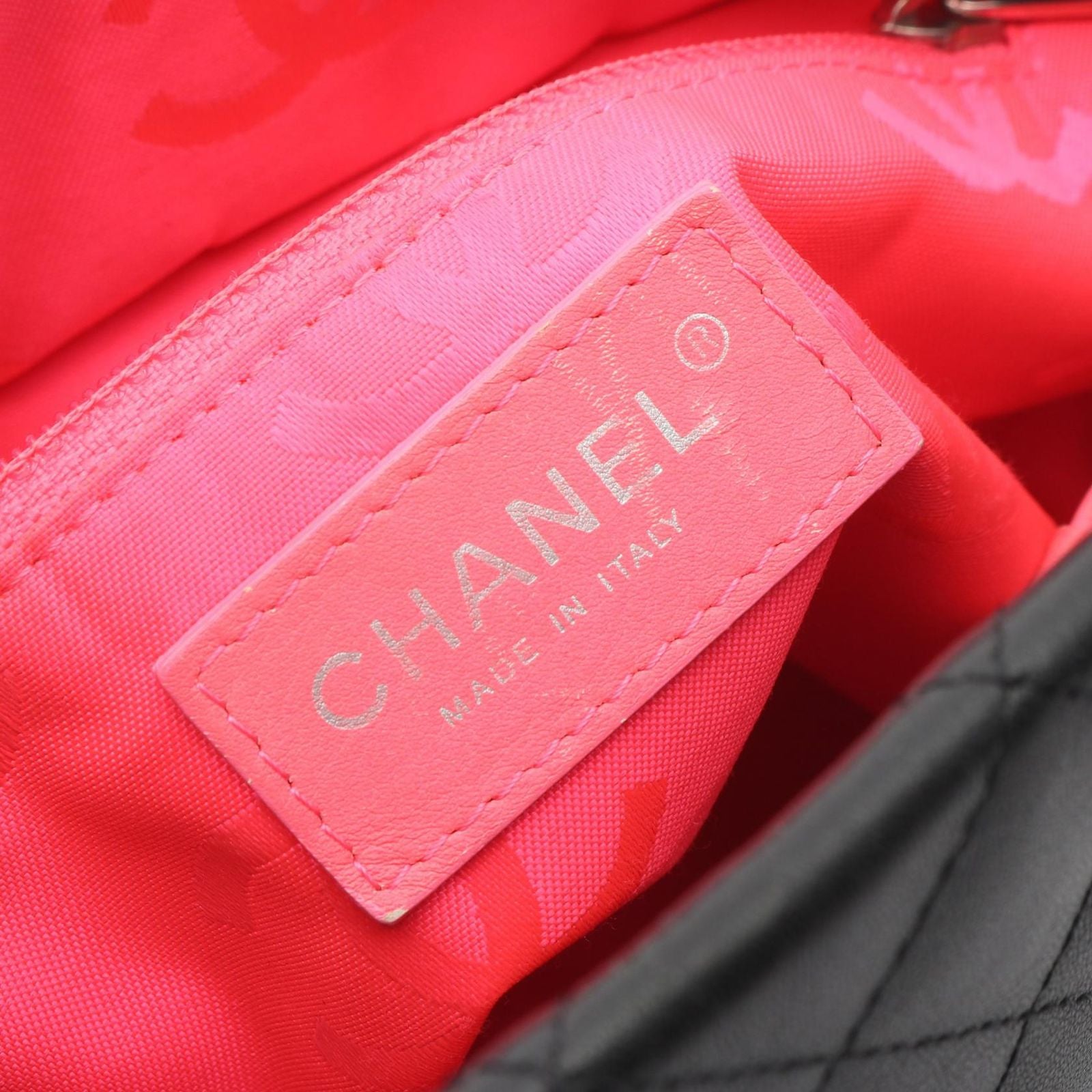 Chanel Tote Cambon Line Black Enamel Leather Patent — view 4