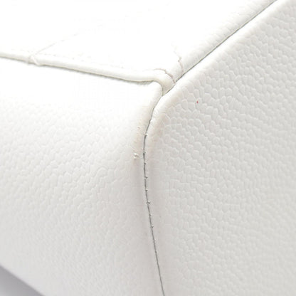 Chanel Shoulder Bag Quilted White Leather — view 9