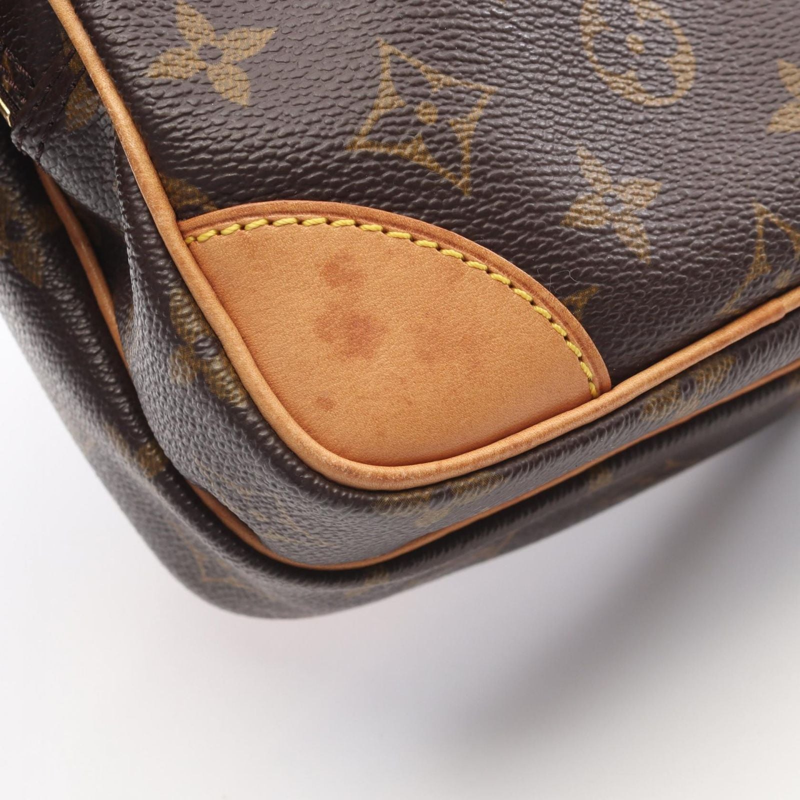 Louis Vuitton Shoulder Bag Amazon Canvas Leather — view 8