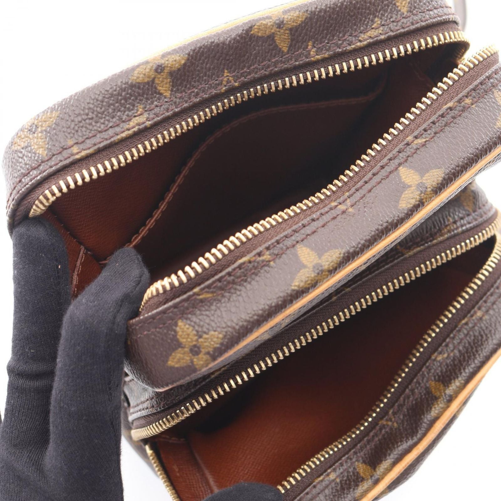 Louis Vuitton Shoulder Bag Amazon Canvas Leather — view 3