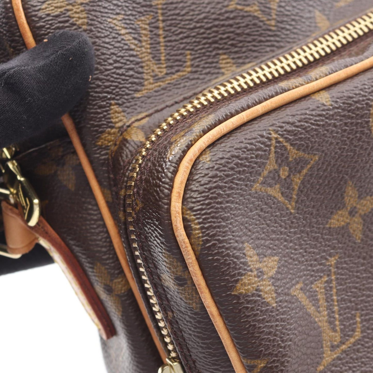 Louis Vuitton Shoulder Bag Amazon Canvas Leather — view 7