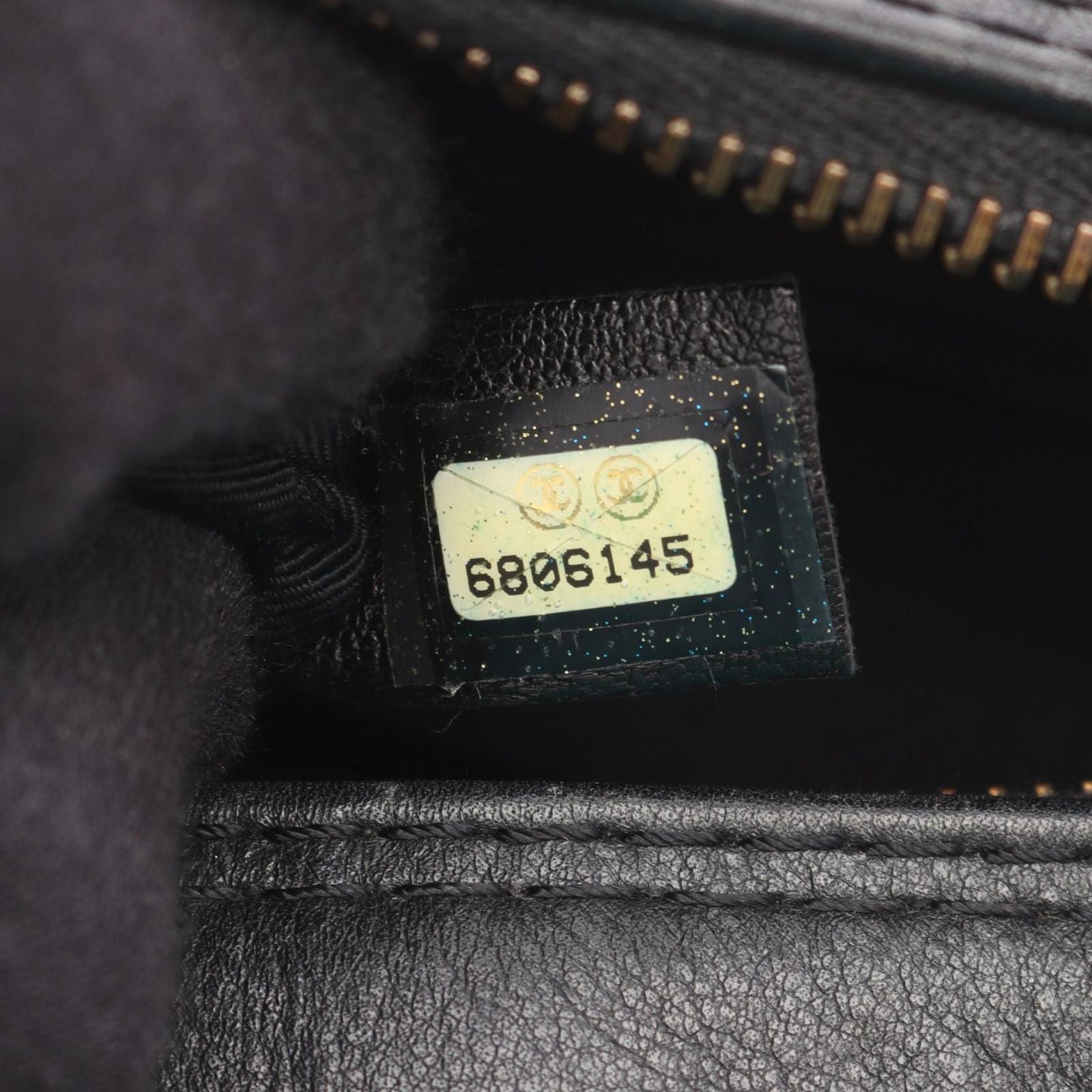 Chanel Handbag Wild Stitch Black Leather — view 5
