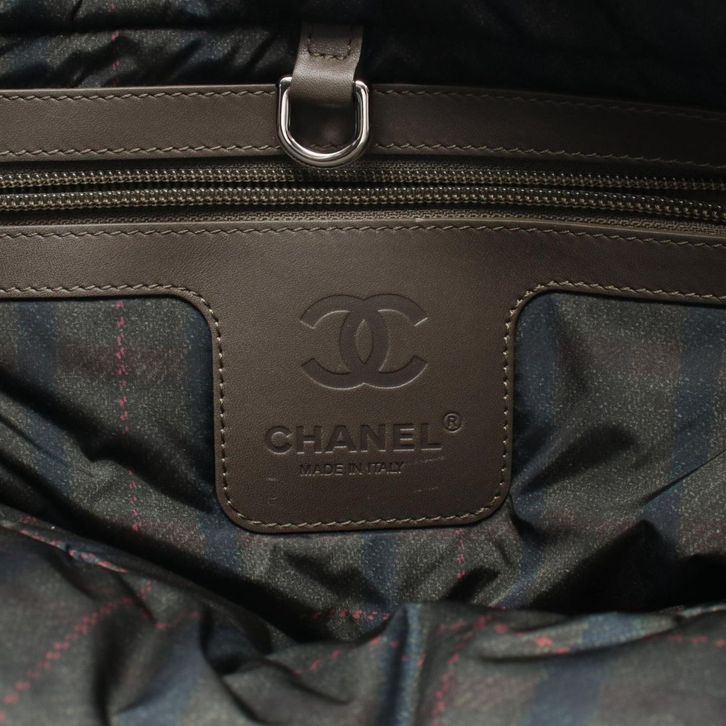 Chanel Tote Coco Small Khaki Green Nylon Leather — view 4