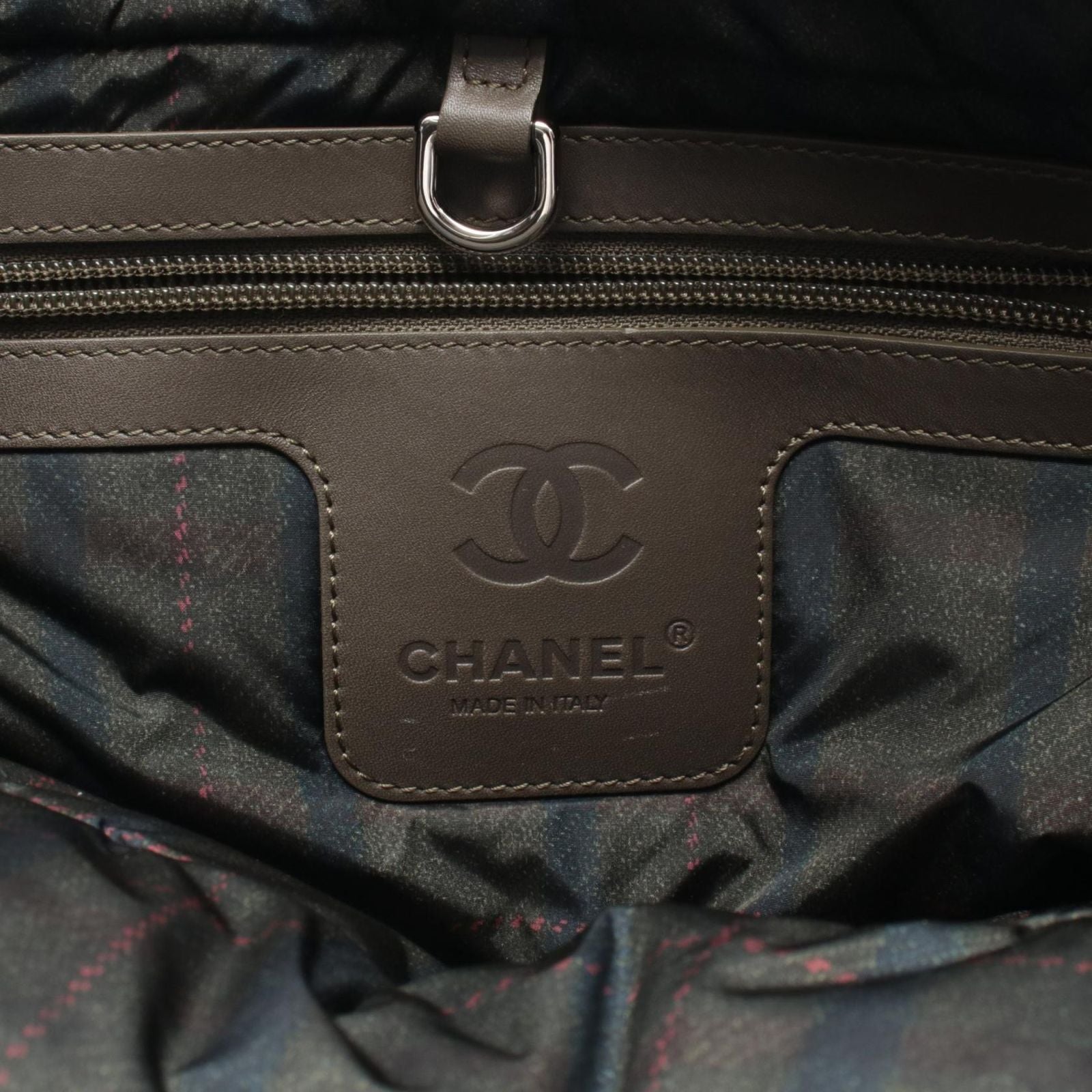 Chanel Tote Coco Small Khaki Green Nylon Leather — view 4