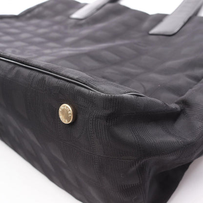 Chanel Tote New Travel Line MM Black Leather MM — view 8