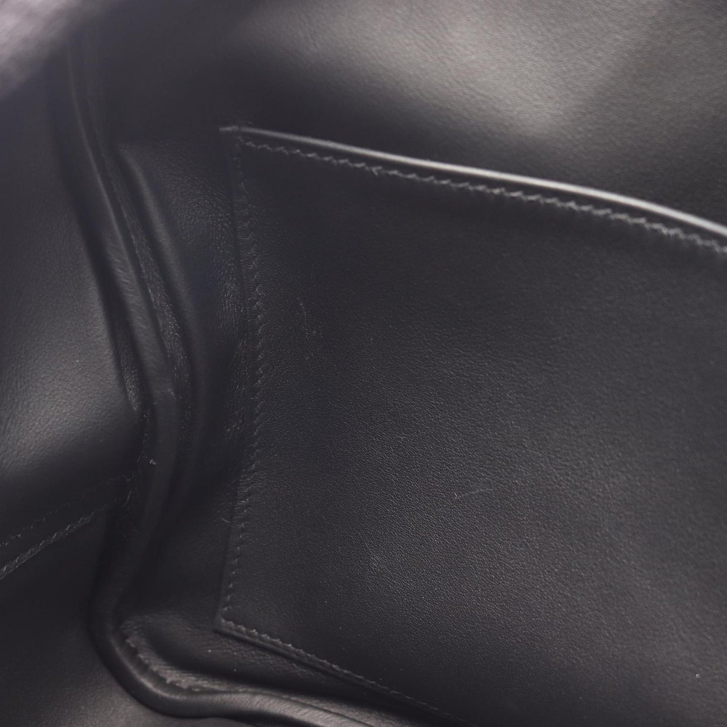 Hermes Handbag Plume 28 Black Leather Calf — view 6