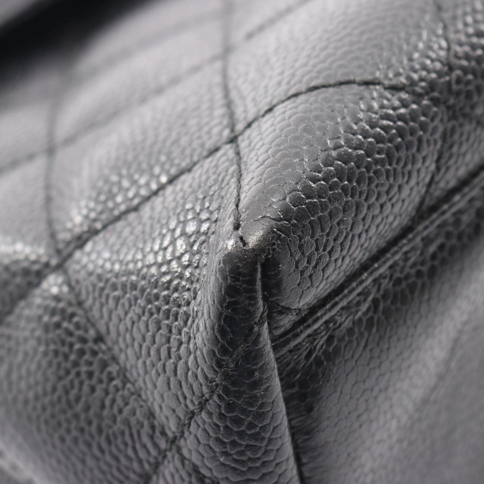 Chanel Handbag Quilted Black Leather — view 7