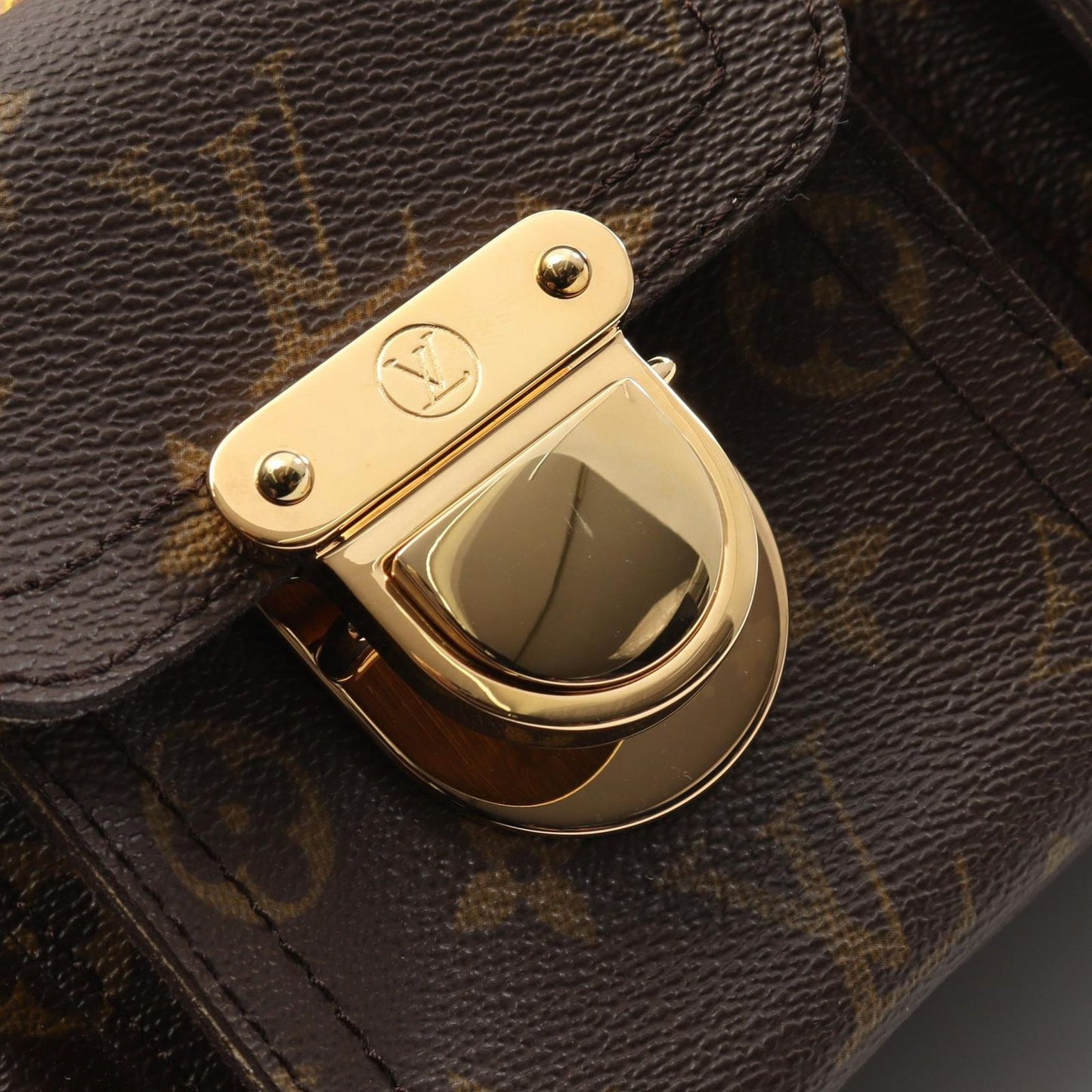 Louis Vuitton Handbag Manhattan PM Canvas Leather — view 9