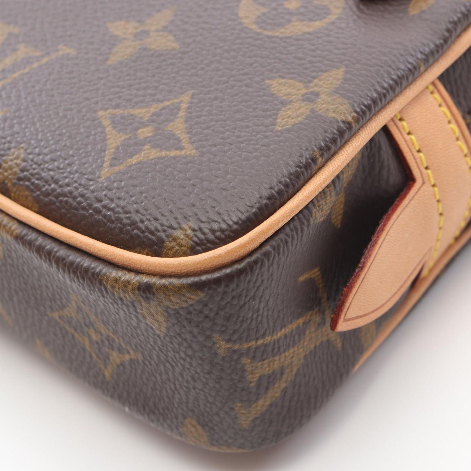Louis Vuitton Shoulder Bag Canvas Leather Pochette Roulis Bandouliere — view 6