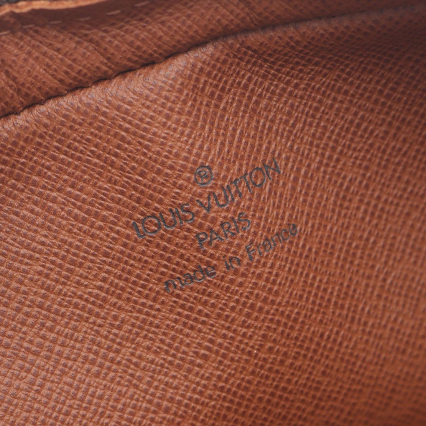 Louis Vuitton Shoulder Bag Canvas Leather Pochette Roulis Bandouliere — view 4