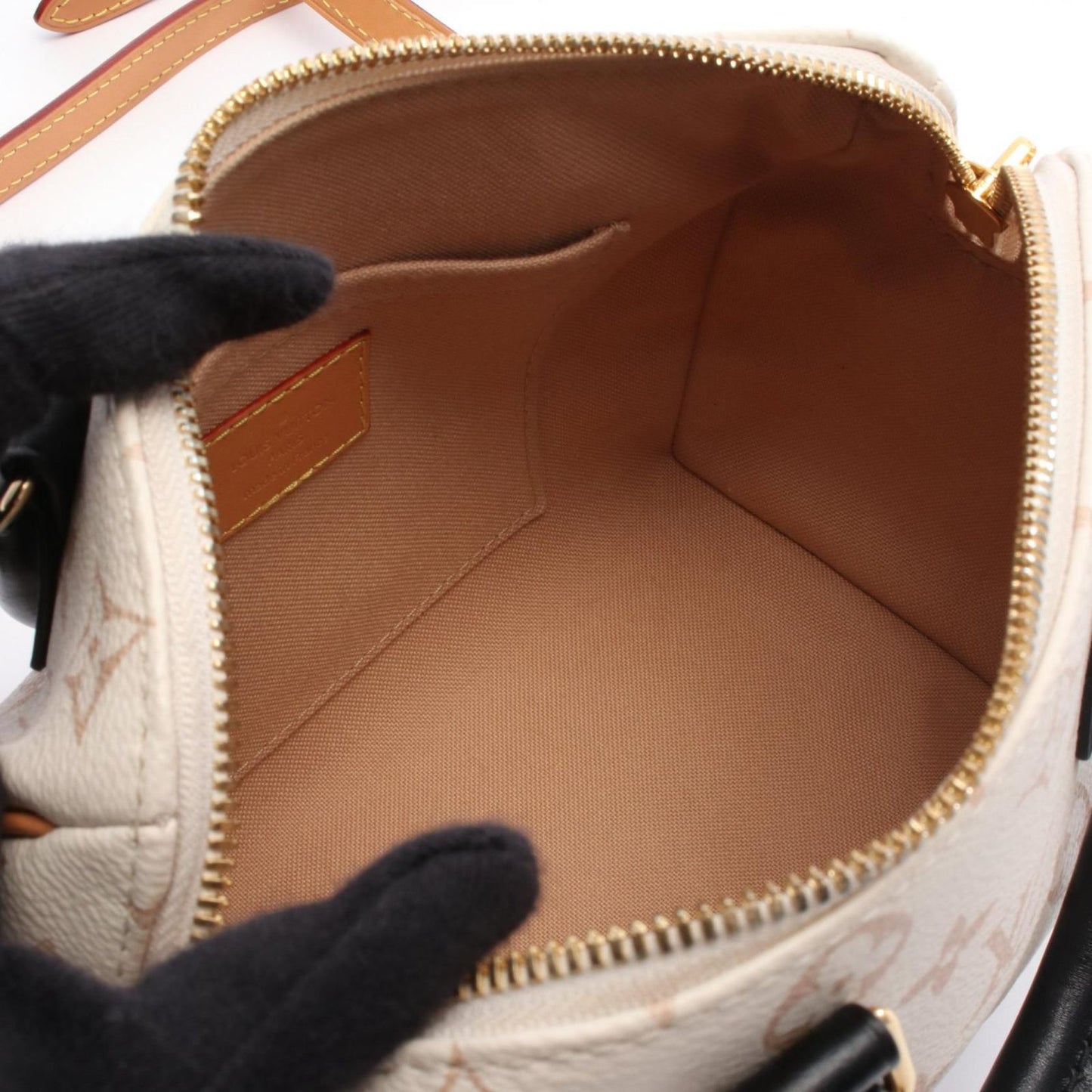 Louis Vuitton Handbag Speedy Bandouliere 20 Dune Canvas Leather — view 3