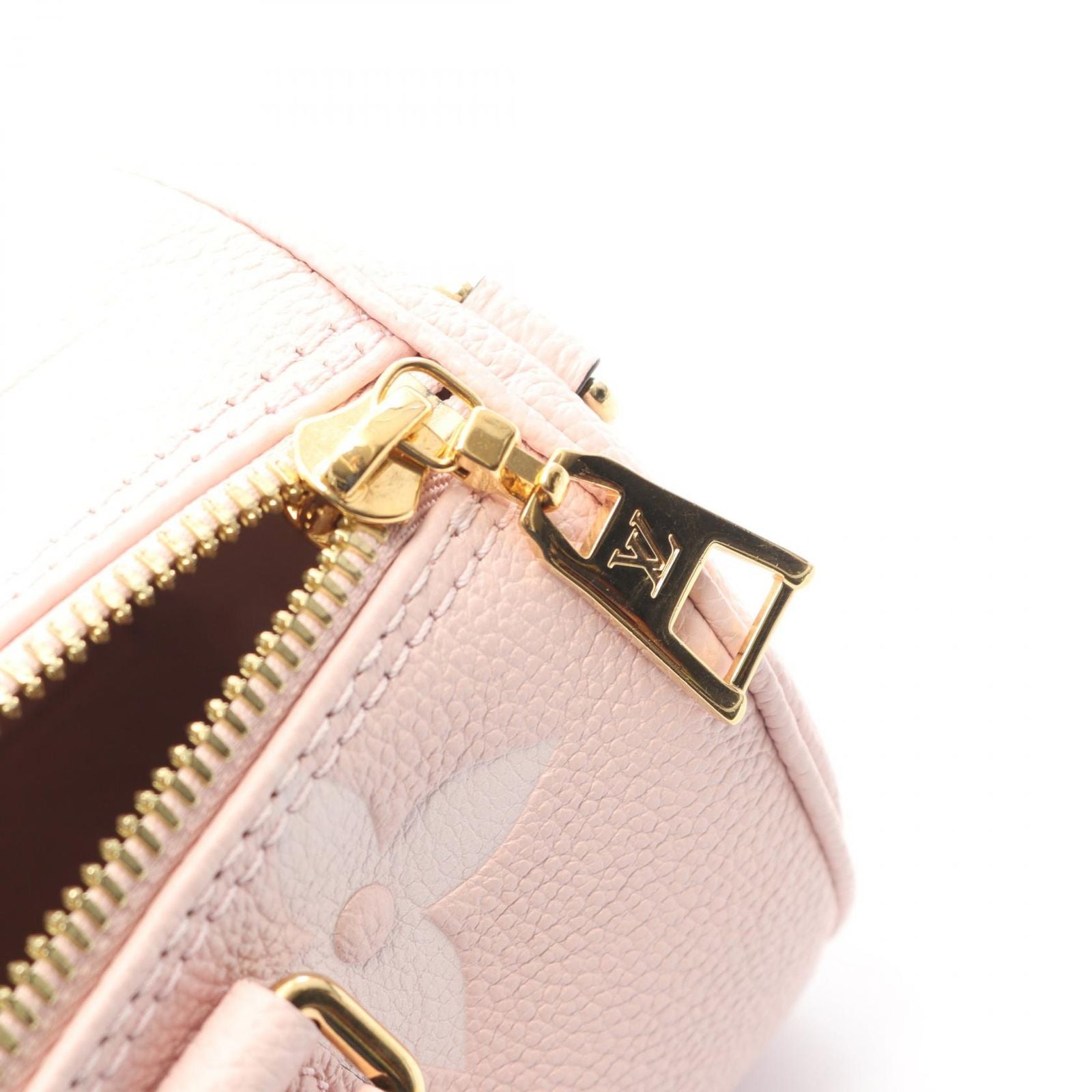 Louis Vuitton Handbag Papillon BB Boutondros Leather — view 5