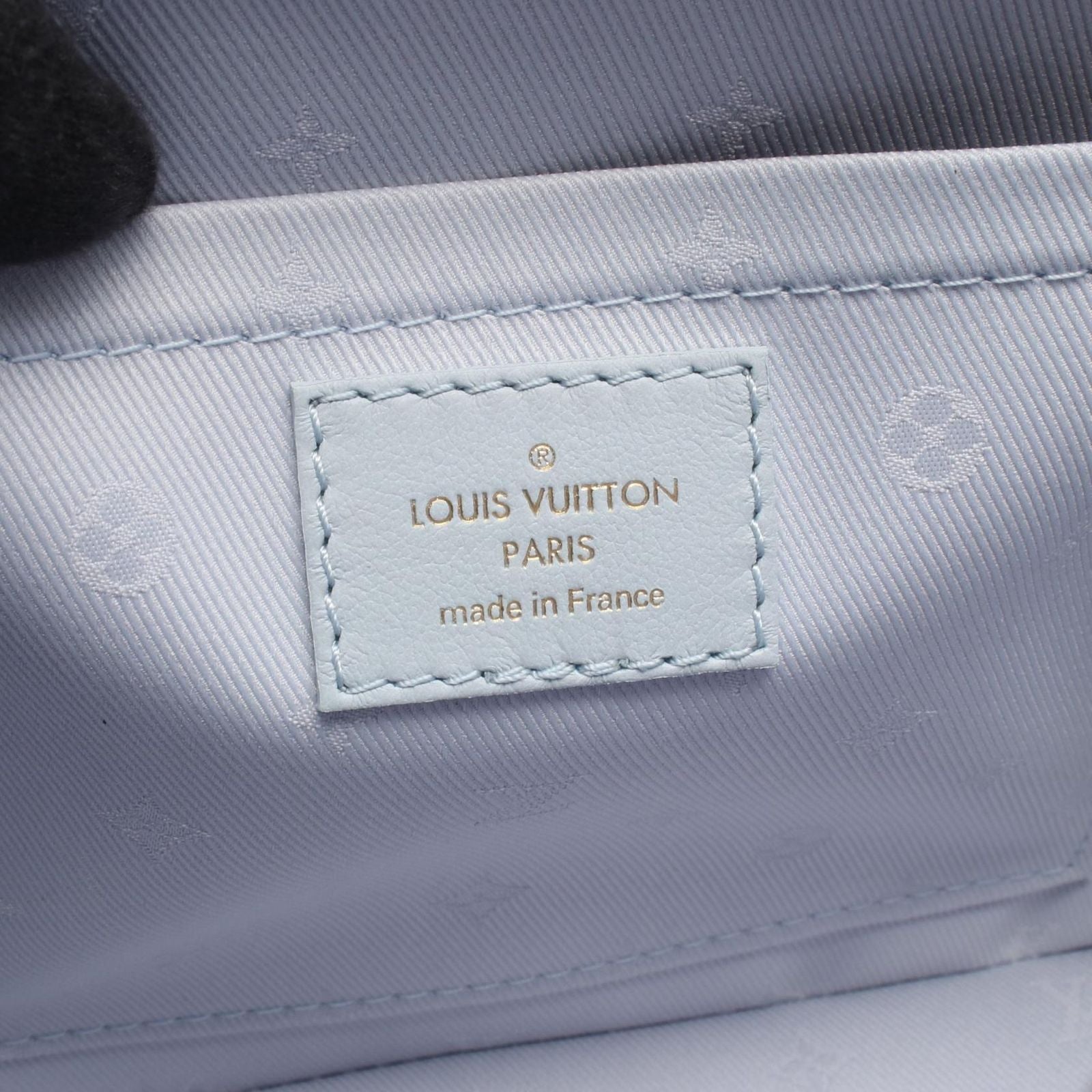 Louis Vuitton Handbag Alma Soft BB Bubble Glam Blue Glacier Leather — view 4