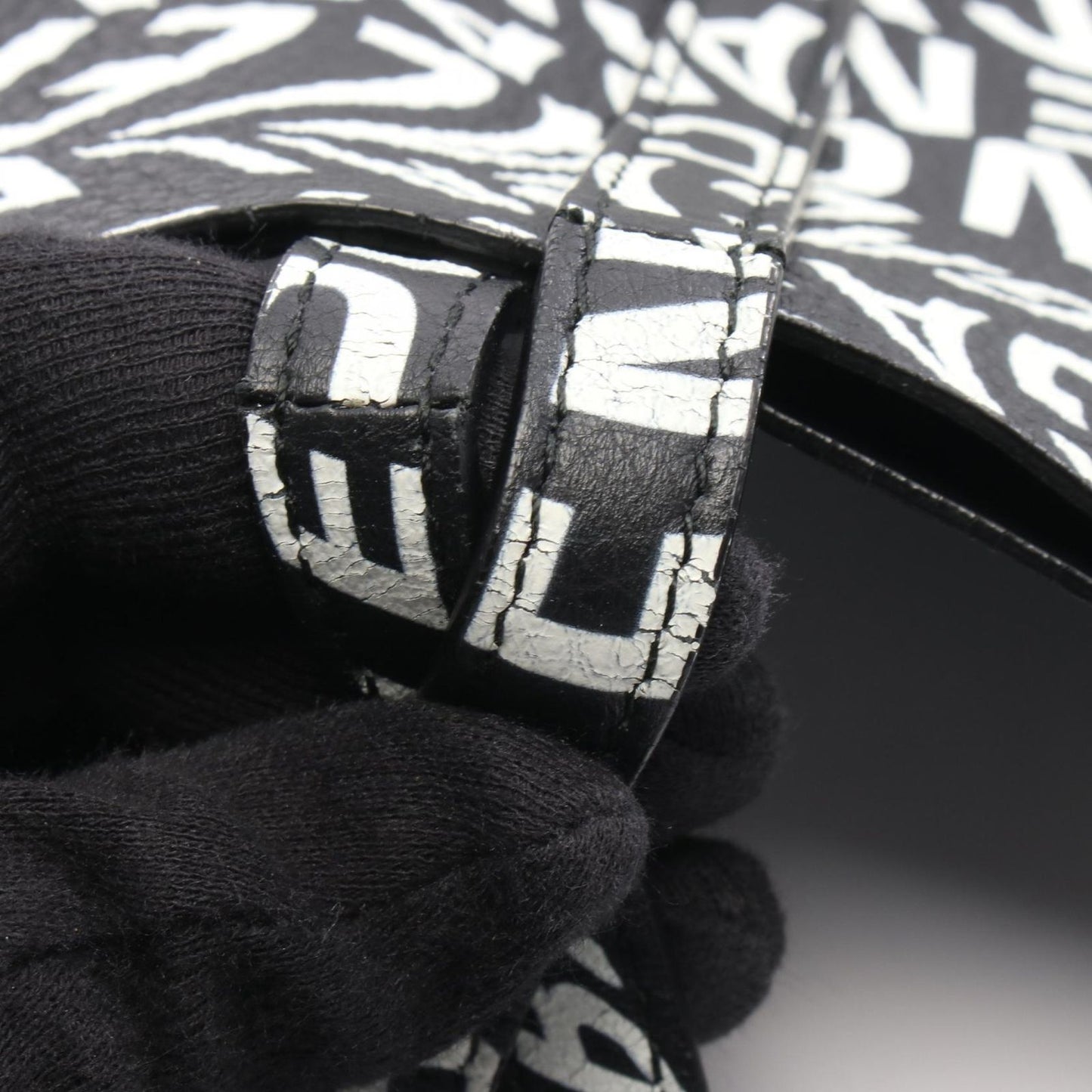 Balenciaga Tote Everyday XS Black White Leather XS — view 7