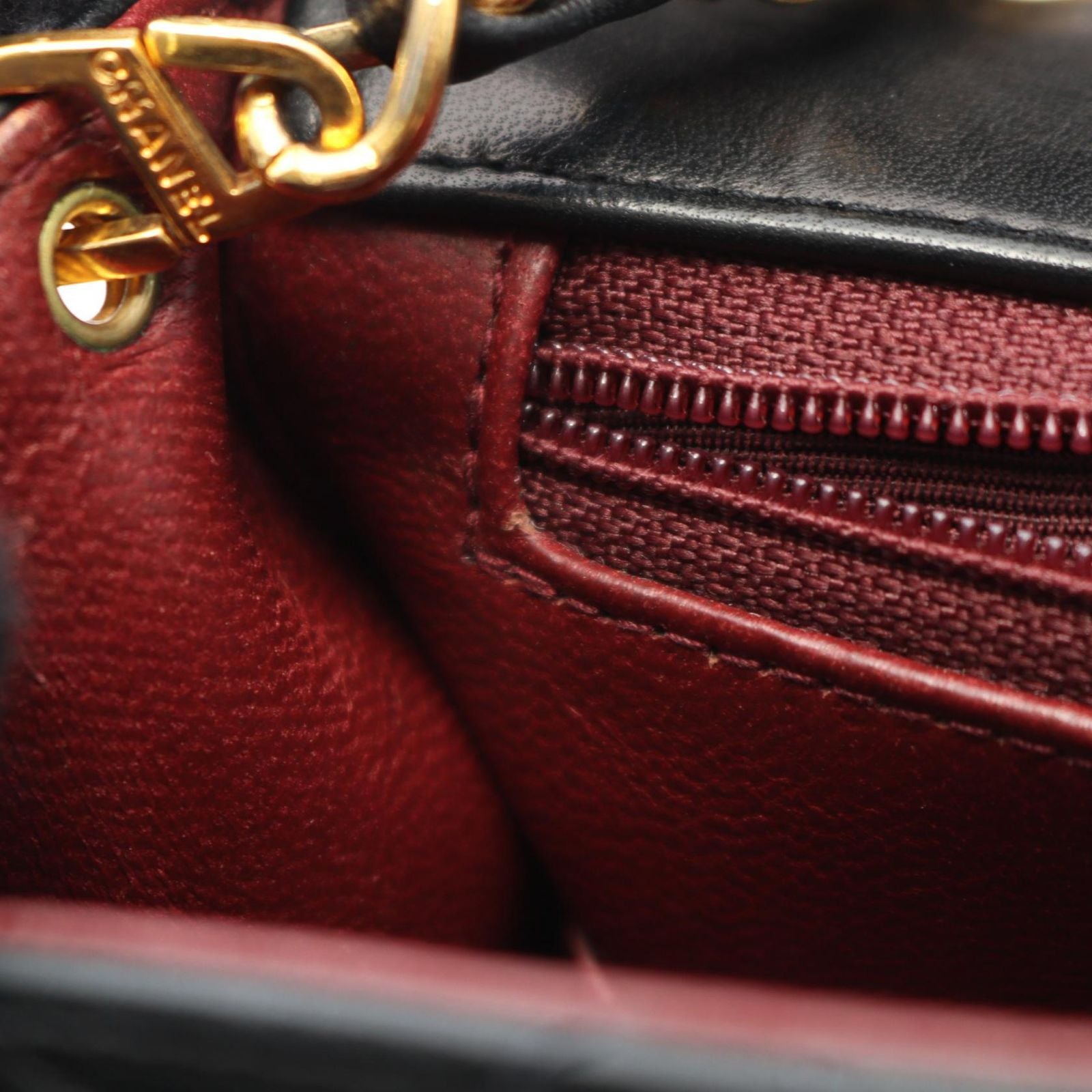 Chanel Shoulder Bag Mini Quilted 20 Black Lambskin Chain — view 6