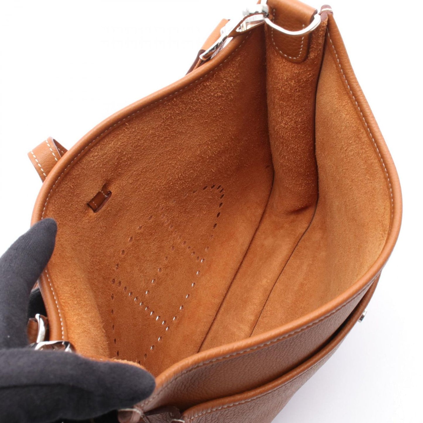 Hermes Shoulder Bag Evelyne 3 Trois PM Gold — view 3