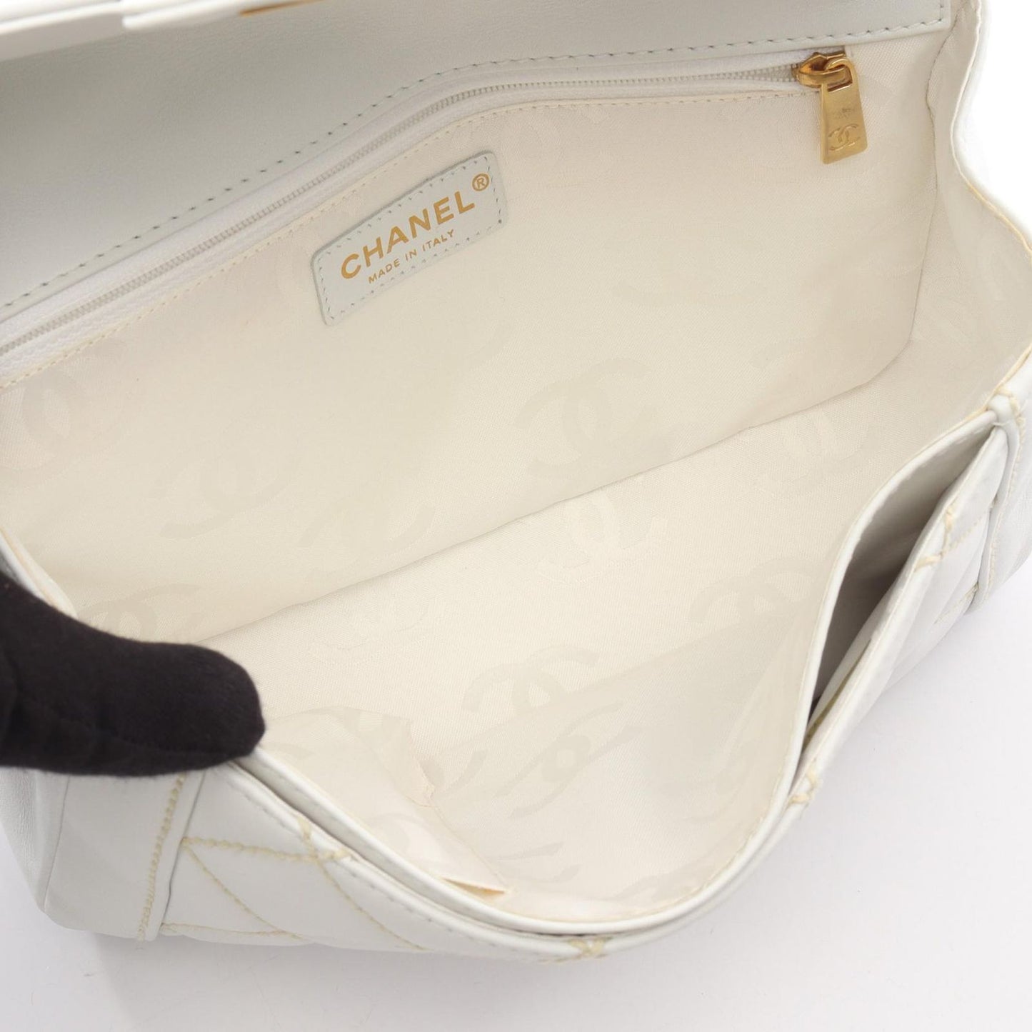 Chanel Handbag Wild Stitch White Leather — view 3
