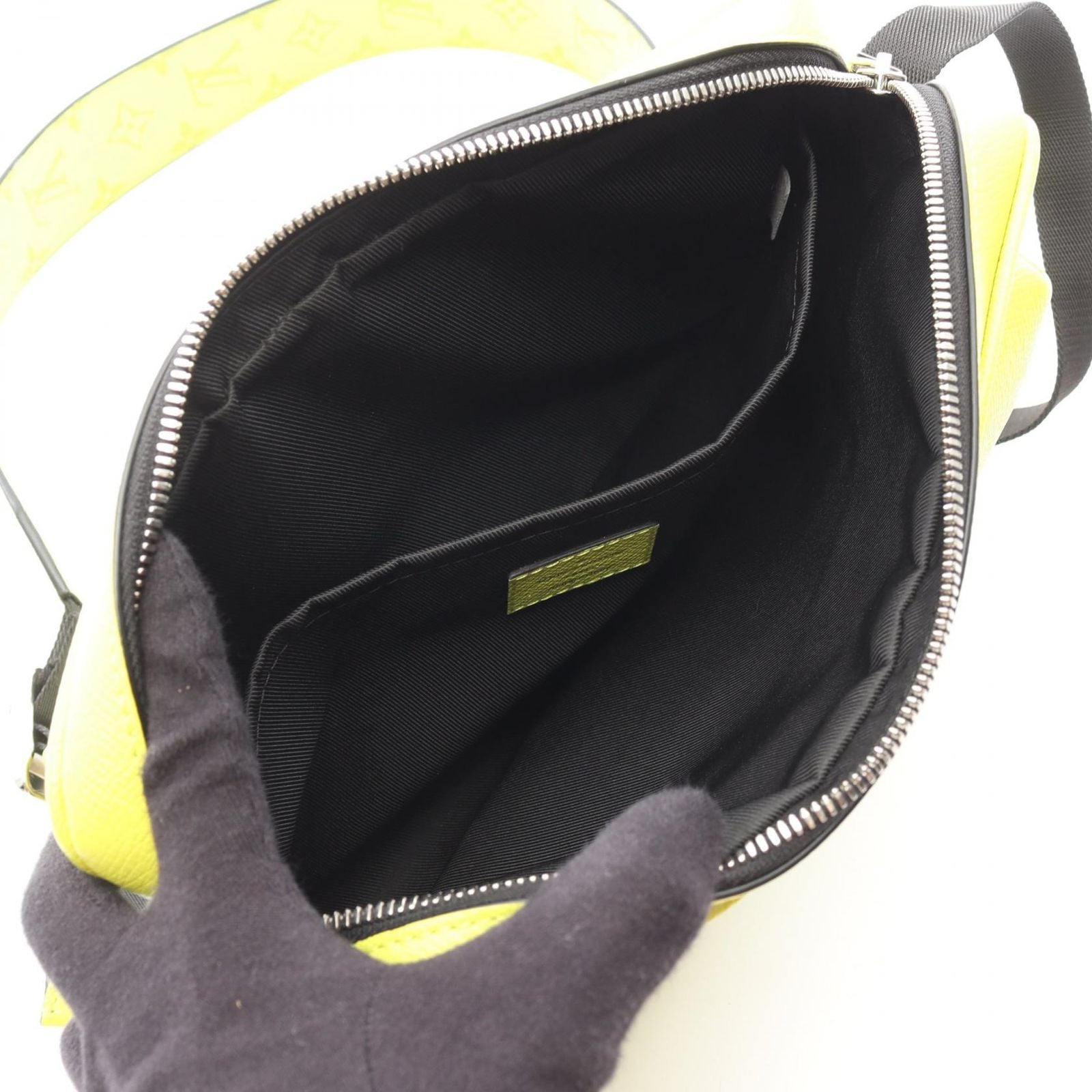 Louis Vuitton Shoulder Bag Outdoor Messenger PM Jaune Canvas Leather — view 3