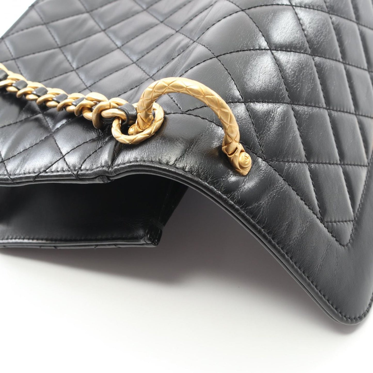 Chanel Shoulder Bag Quilted Black Leather Chain — view 7