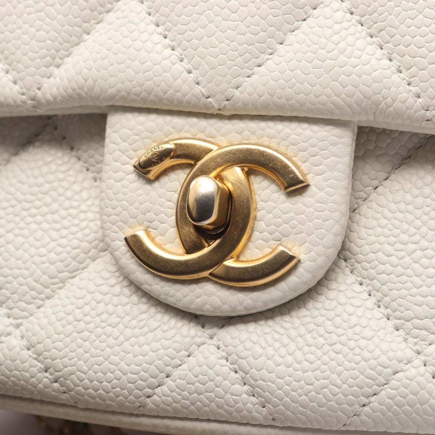 Chanel Shoulder Bag Quilted White Leather Small Flap Chain — view 6