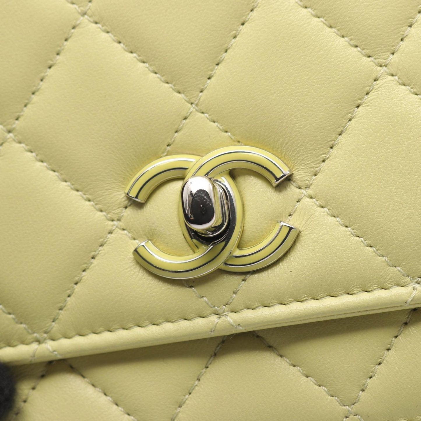 Chanel Shoulder Bag Quilted Yellow Green Lambskin Chain Wallet — view 8
