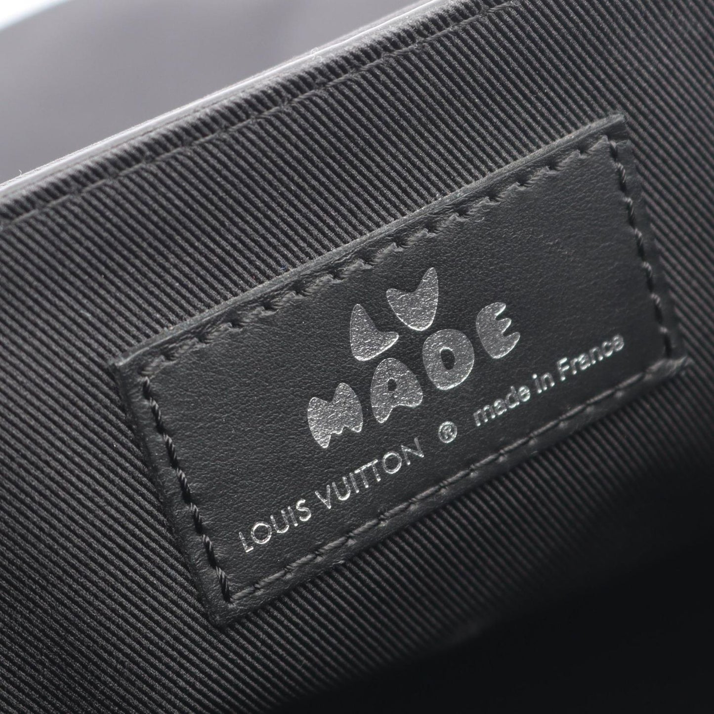 Louis Vuitton Shoulder Bag Besace Tokyo Noir Canvas Leather — view 4